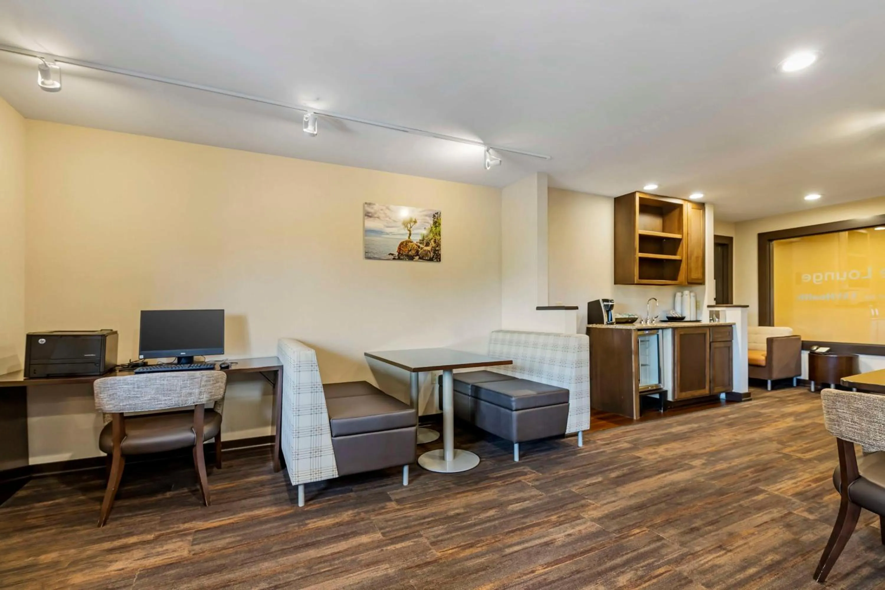 Business facilities in Best Western Plus InnTowner Madison