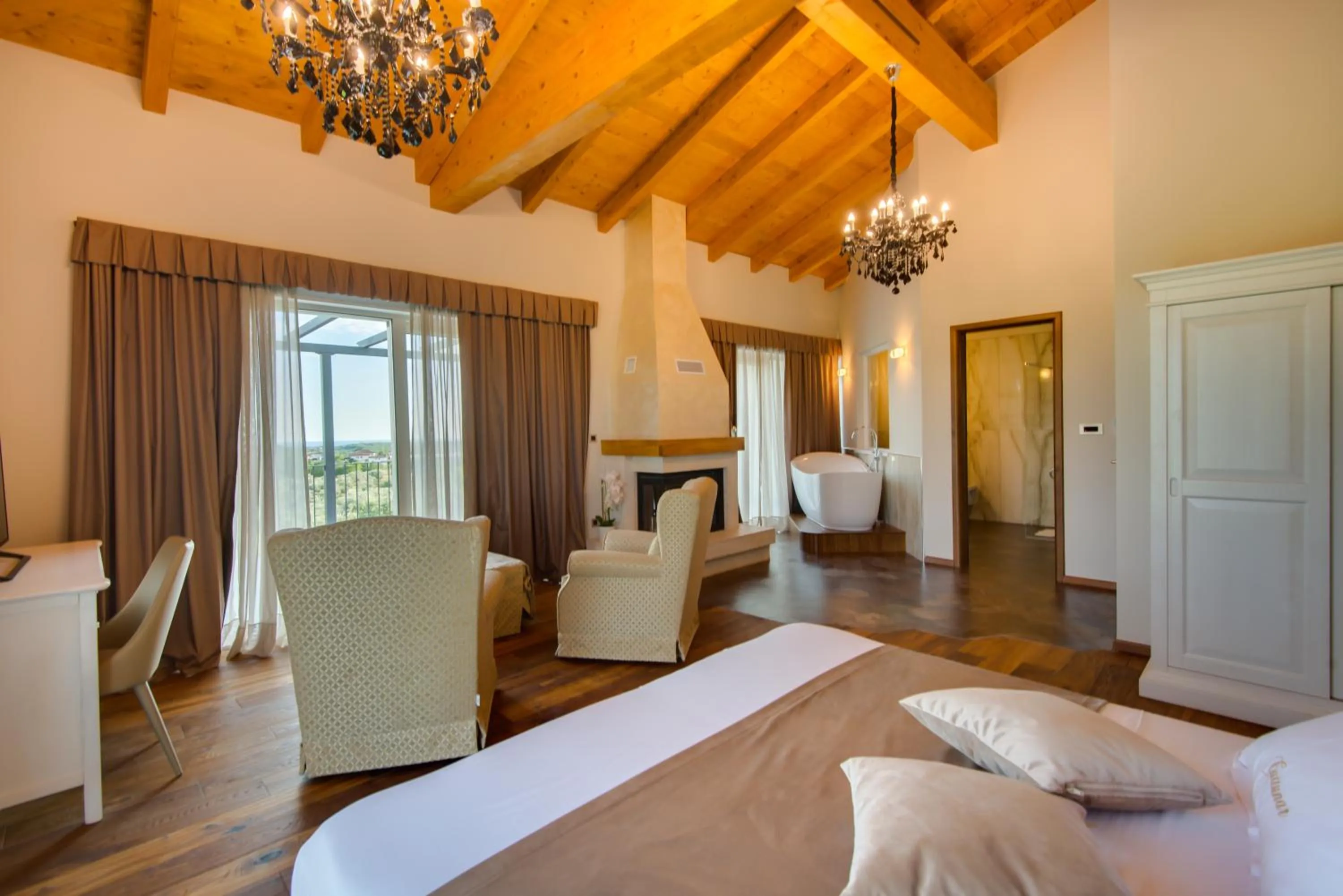 Bed in Wine Residence Cattunar