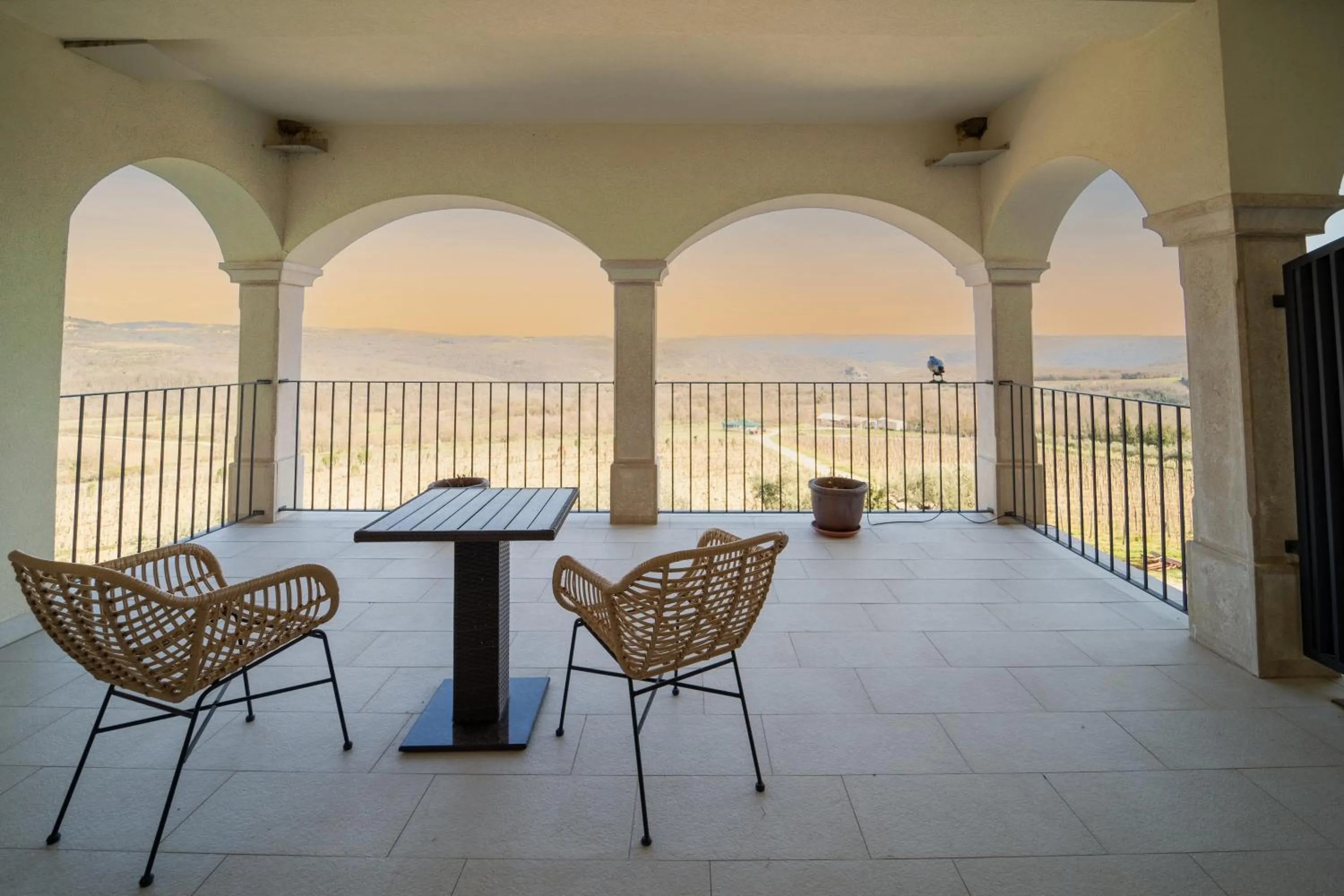 Balcony/Terrace in Wine Residence Cattunar