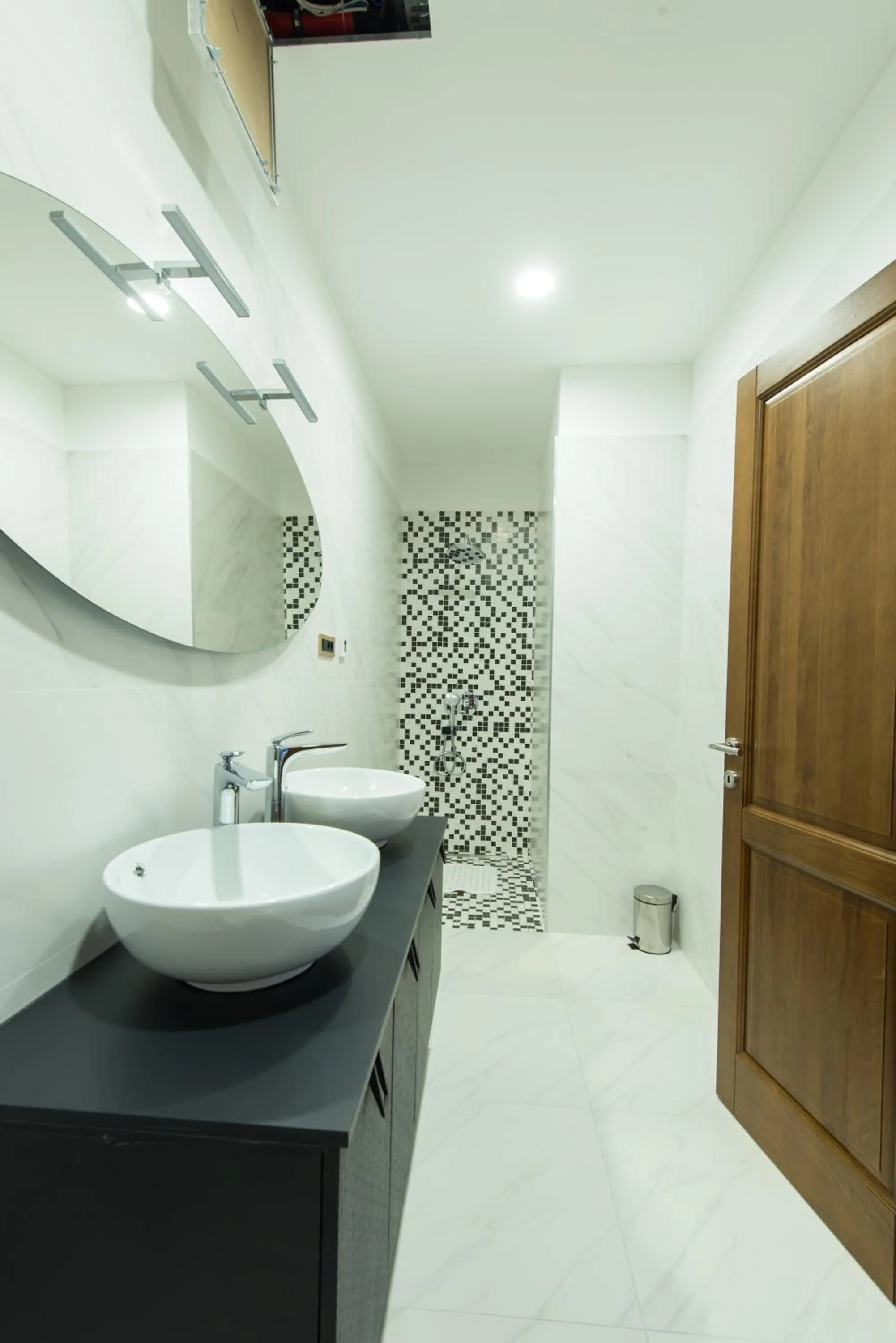 Bathroom in Wine Residence Cattunar