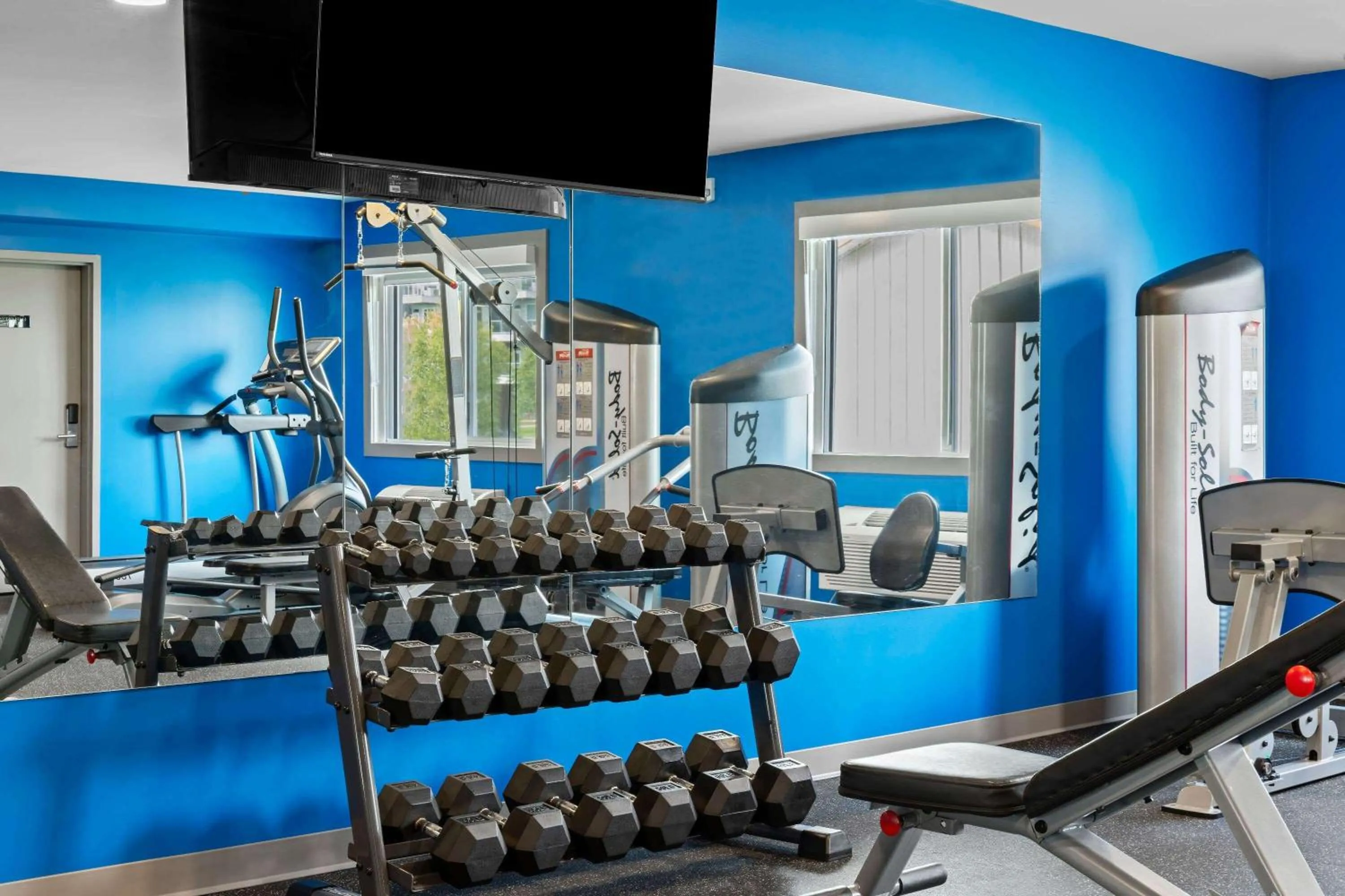 Fitness centre/facilities in Days Inn by Wyndham Steinbach