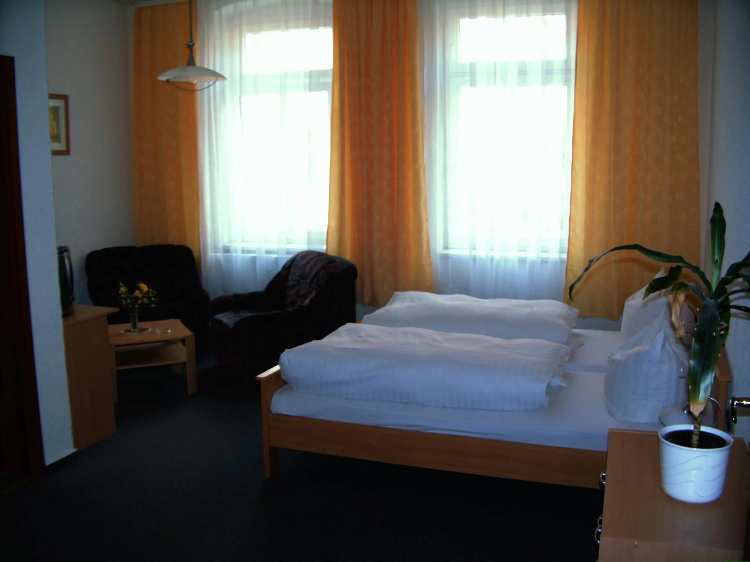 Bed in Hotel Zum Goldenen Löwen