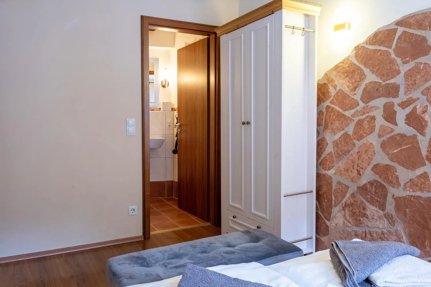 Bedroom, Bed in Kleine Villa Rose