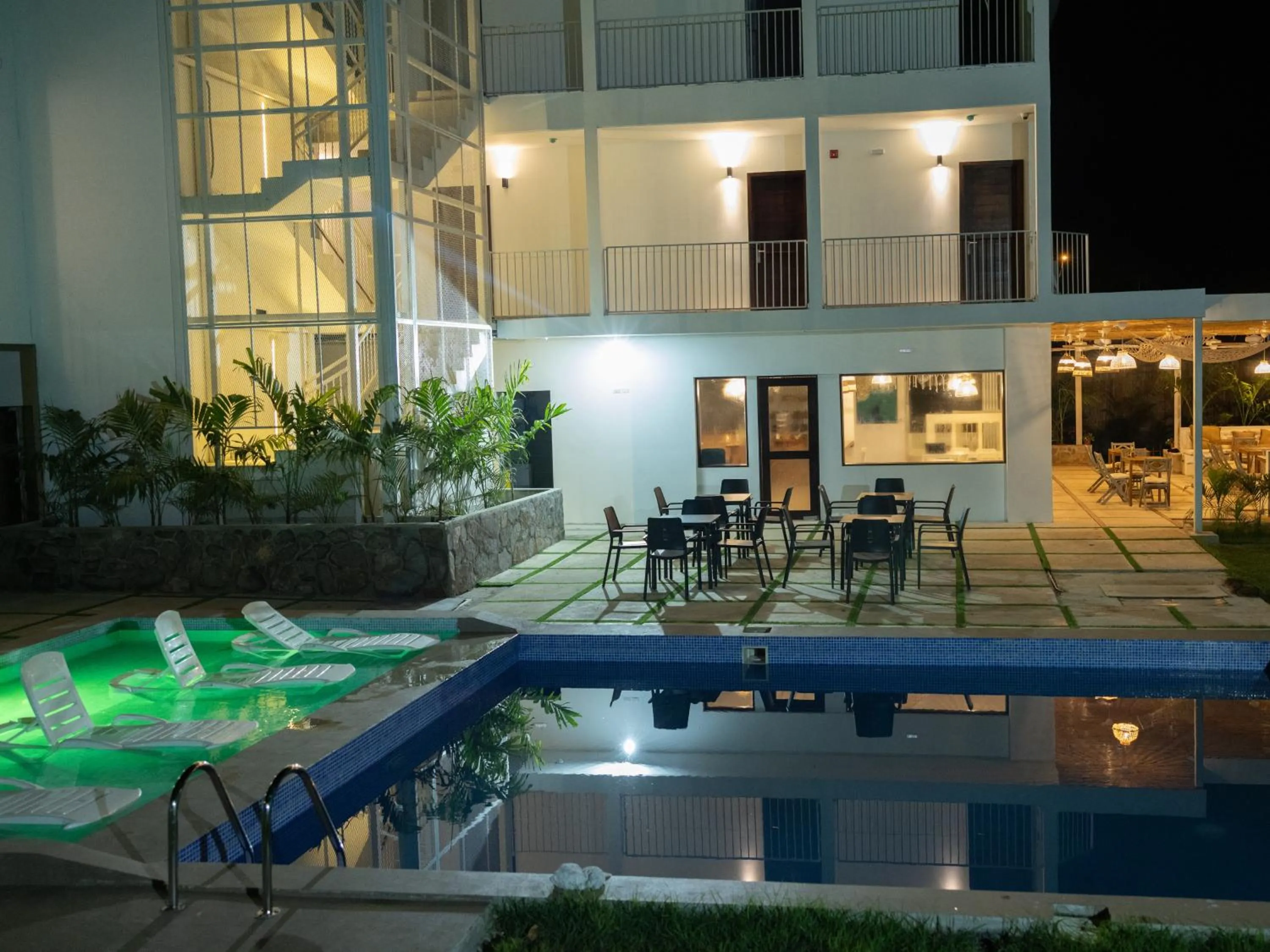 Night in Hotel Pedasí Nature Paradise