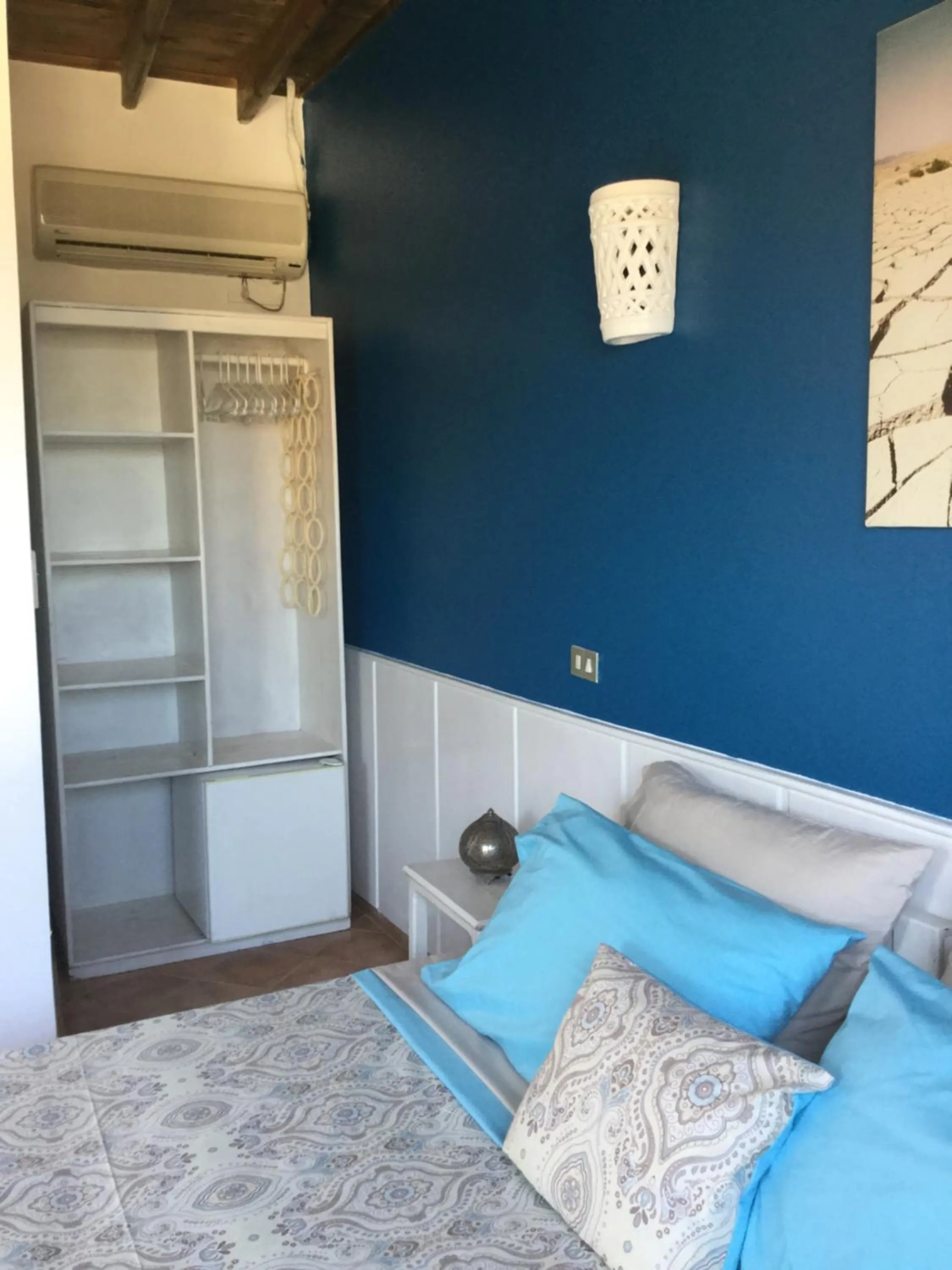 Bedroom in Eldorado Lodge and Restaurant