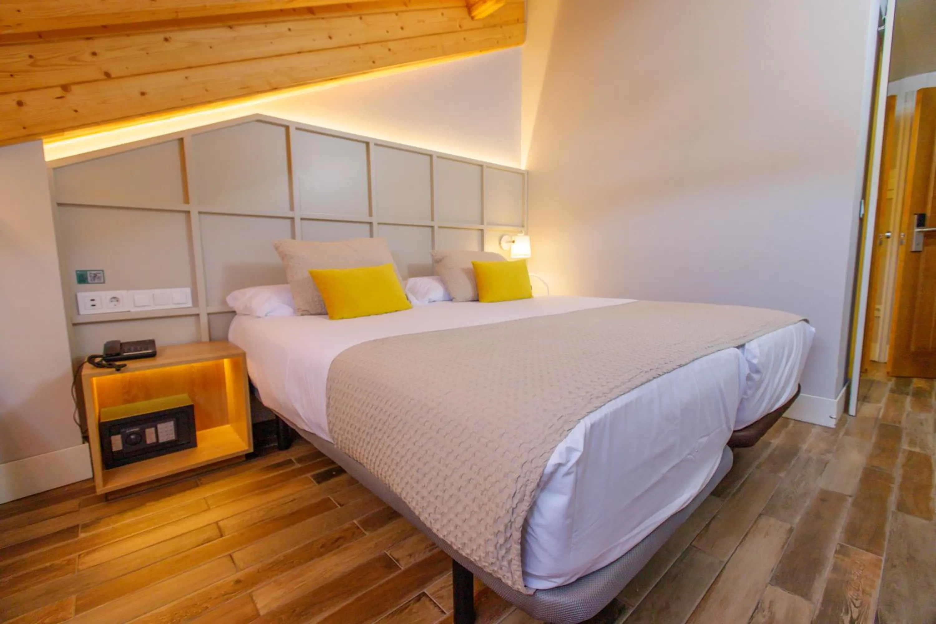 Bedroom, Bed in Hotel Pousada Real