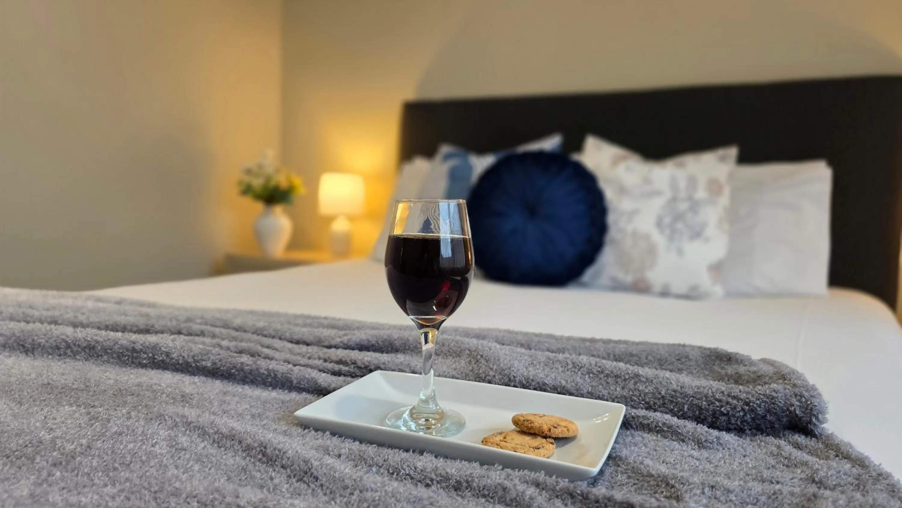 Bed in TOWER JUNCTION MOTOR LODGE - Airport and Christchurch railway station Shuttle Service