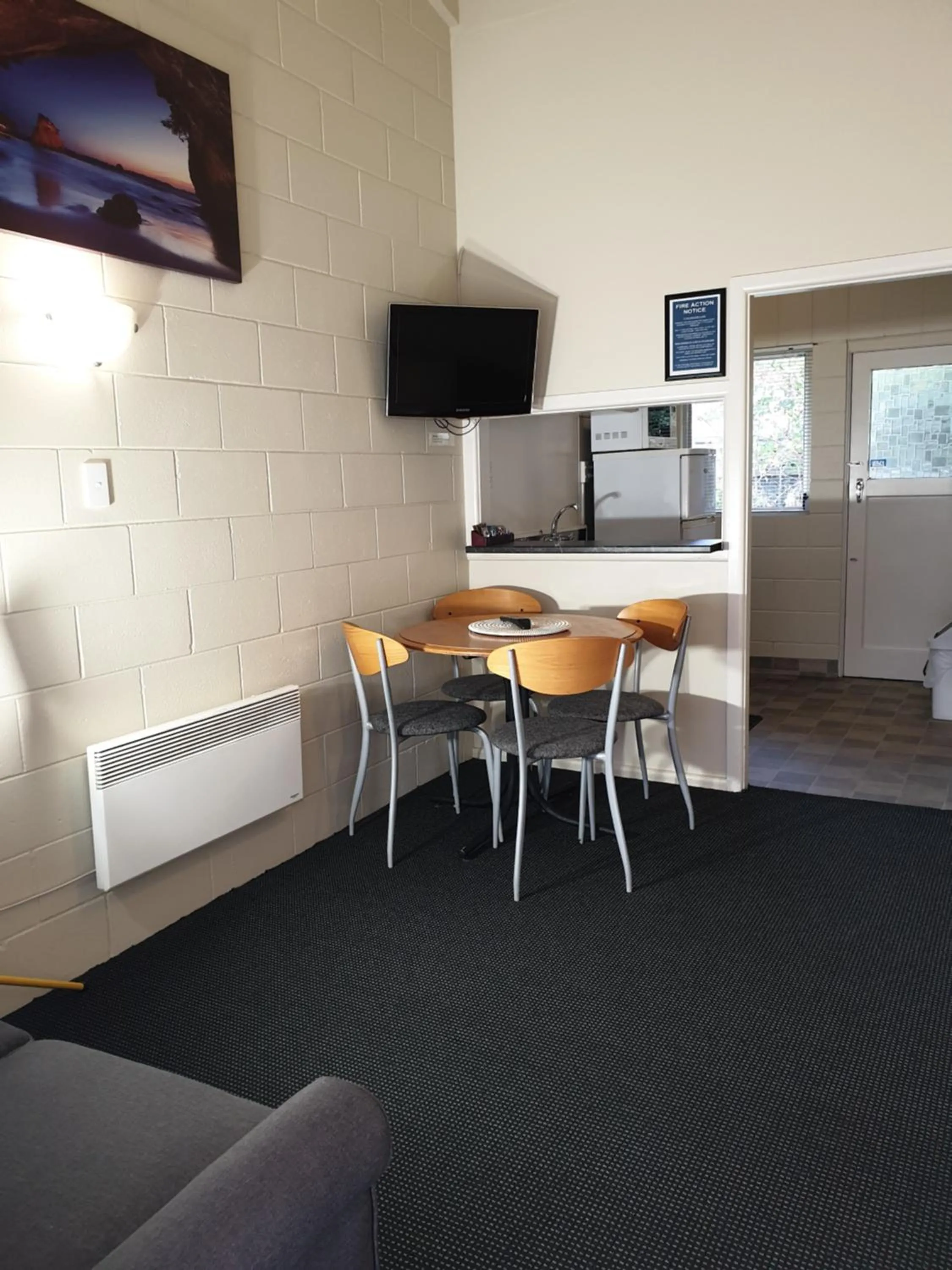 Dining area in Northcote Motor Lodge