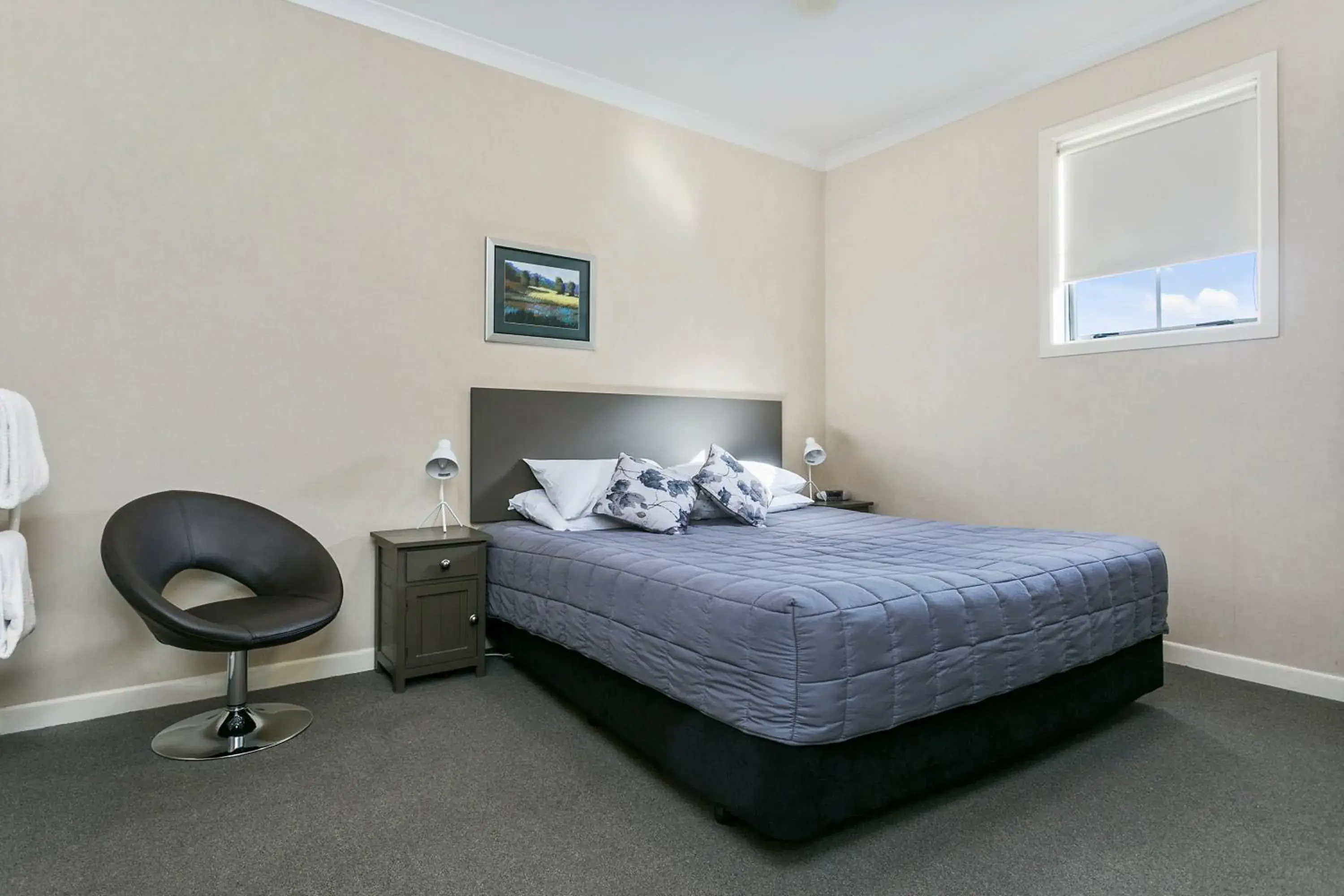 Bed in No 1 Motels Bed in No 1 Motels