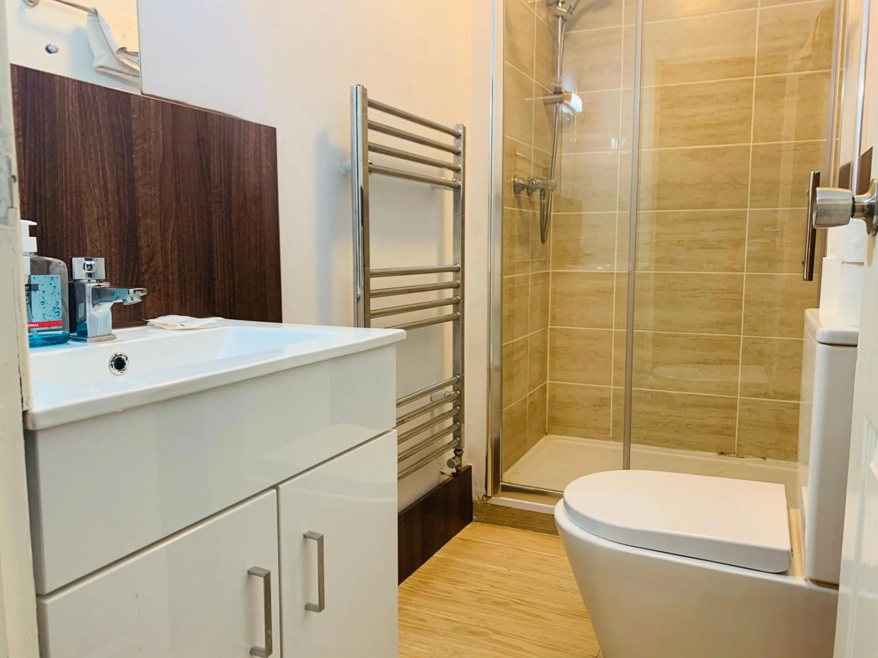 Shower in Swandown Hotel