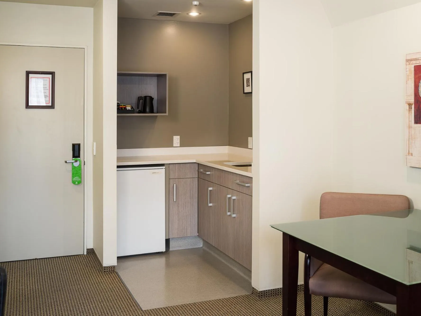 Kitchen or kitchenette in Carnmore Chateau Marlborough