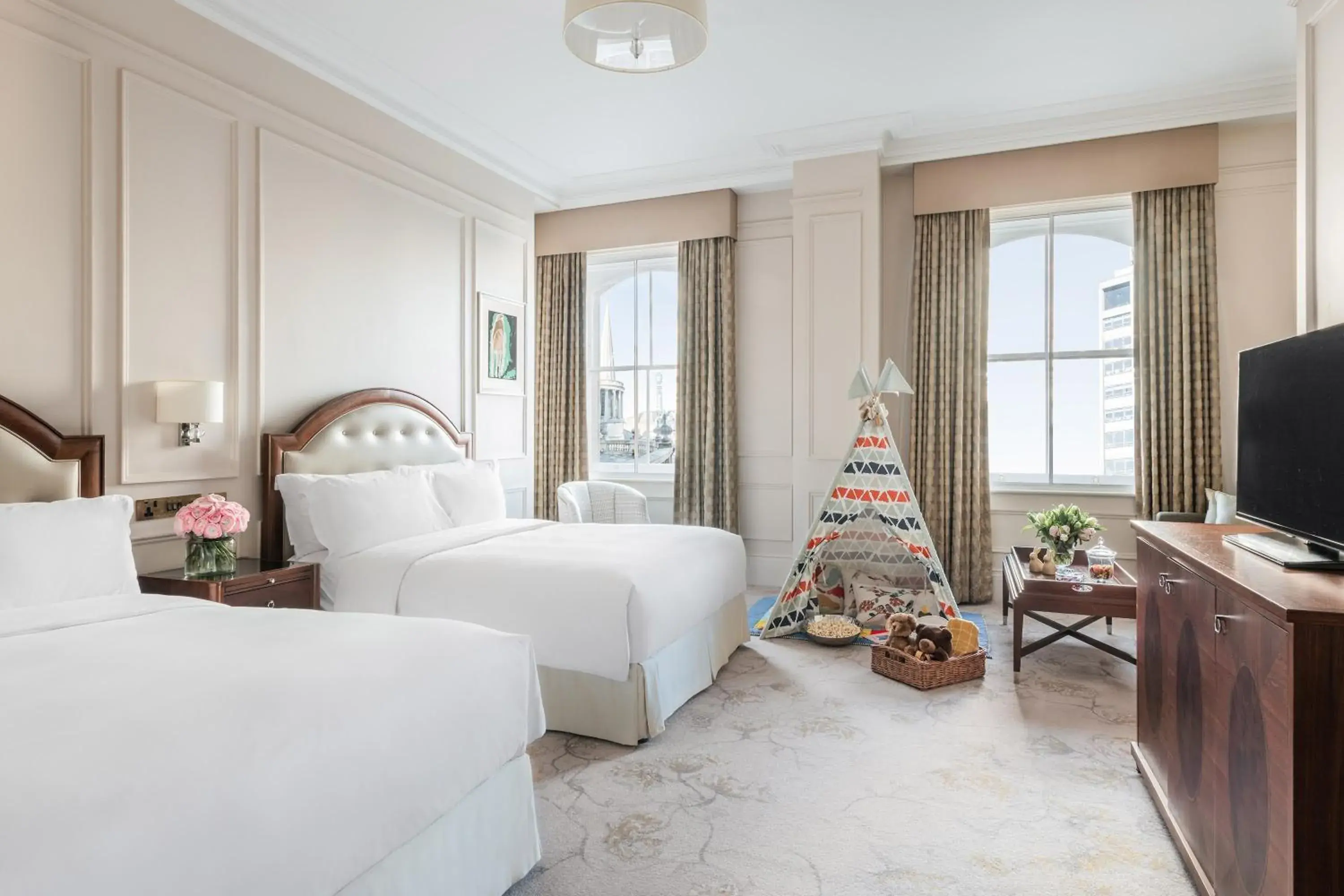 Family, Bed in The Langham London Family, Bed in The Langham London