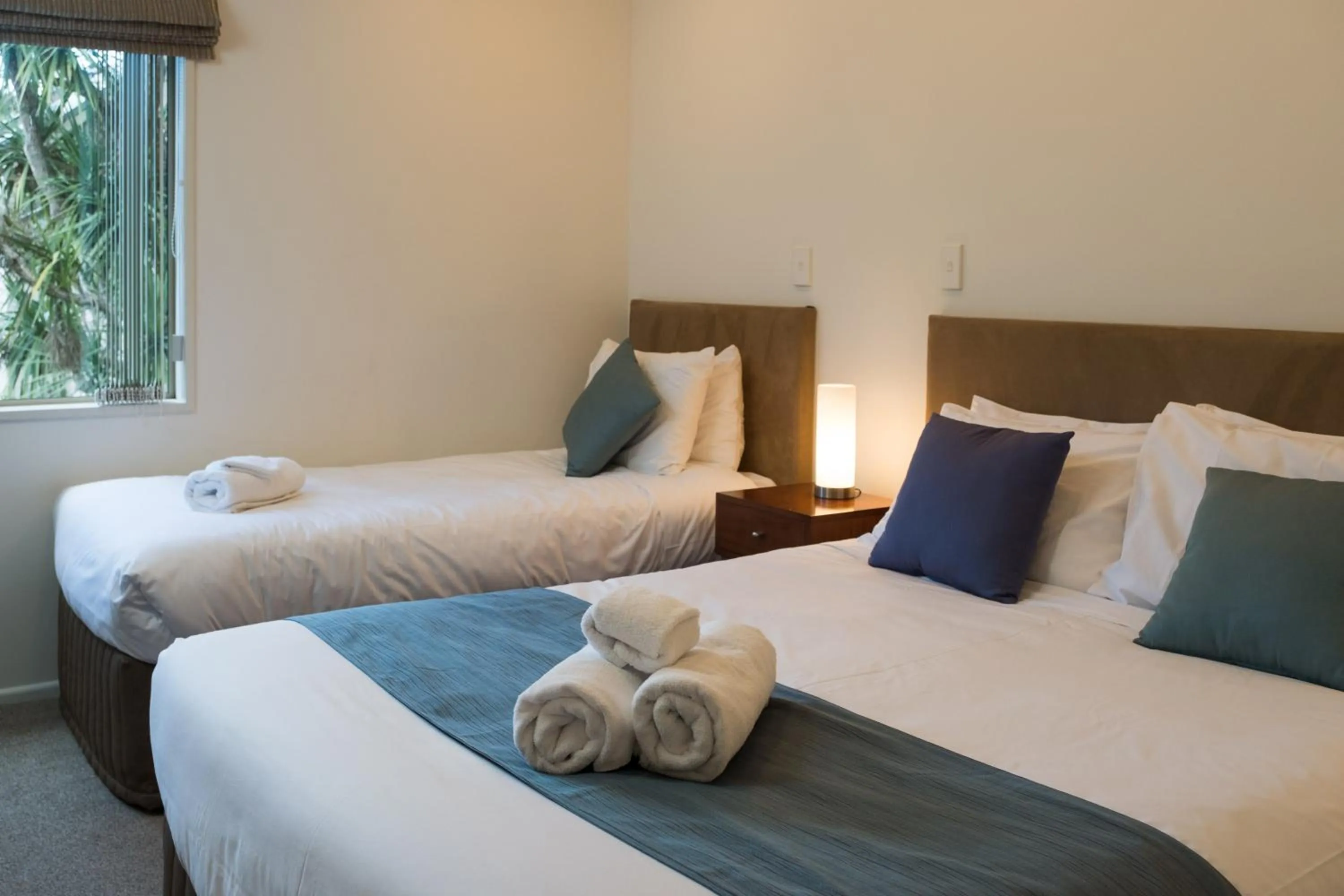 Bedroom, Bed in Tresori Motor Lodge