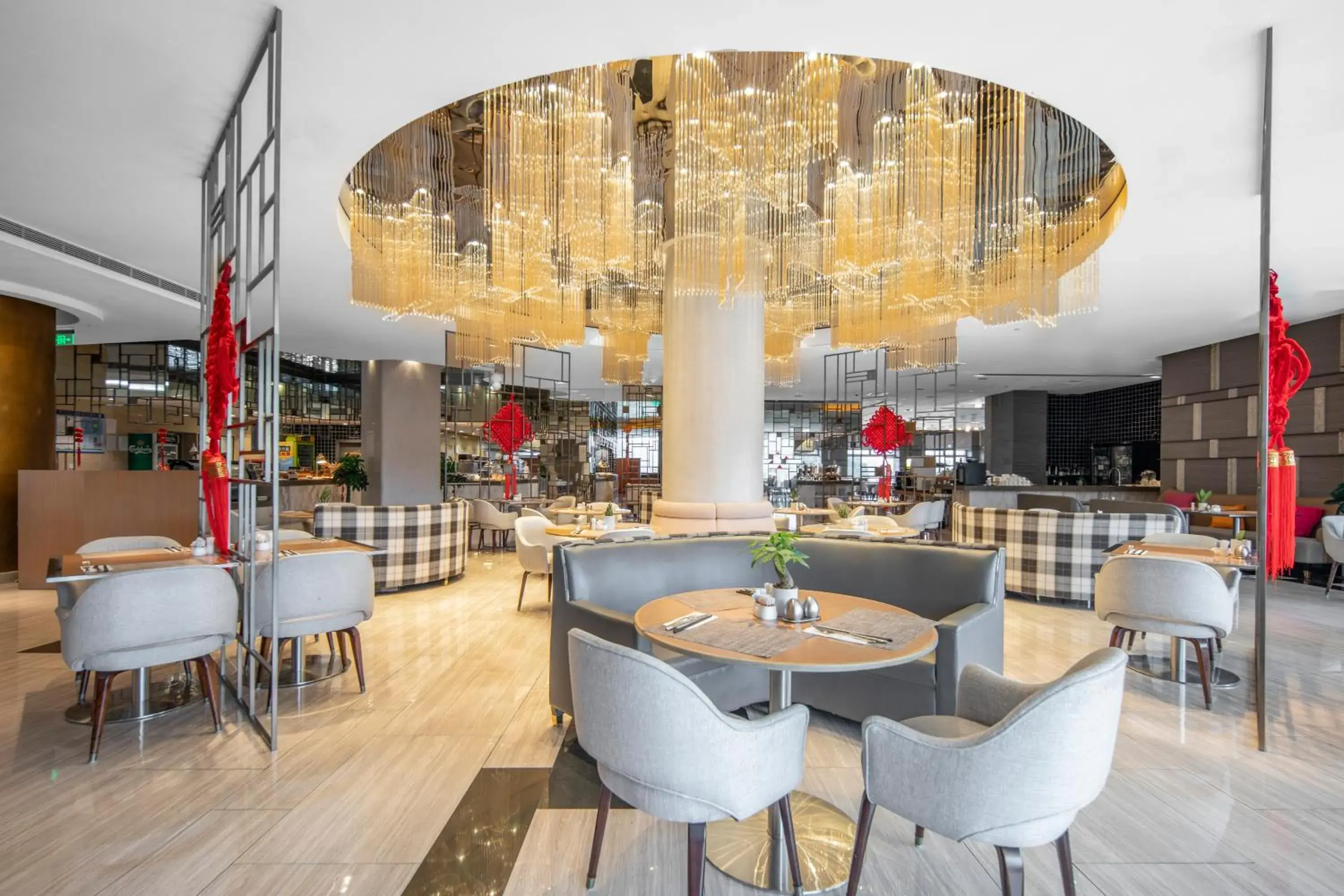 Restaurant/places to eat in Ramada Plaza Pudong Shanghai Restaurant/places to eat in Ramada Plaza Pudong Shanghai