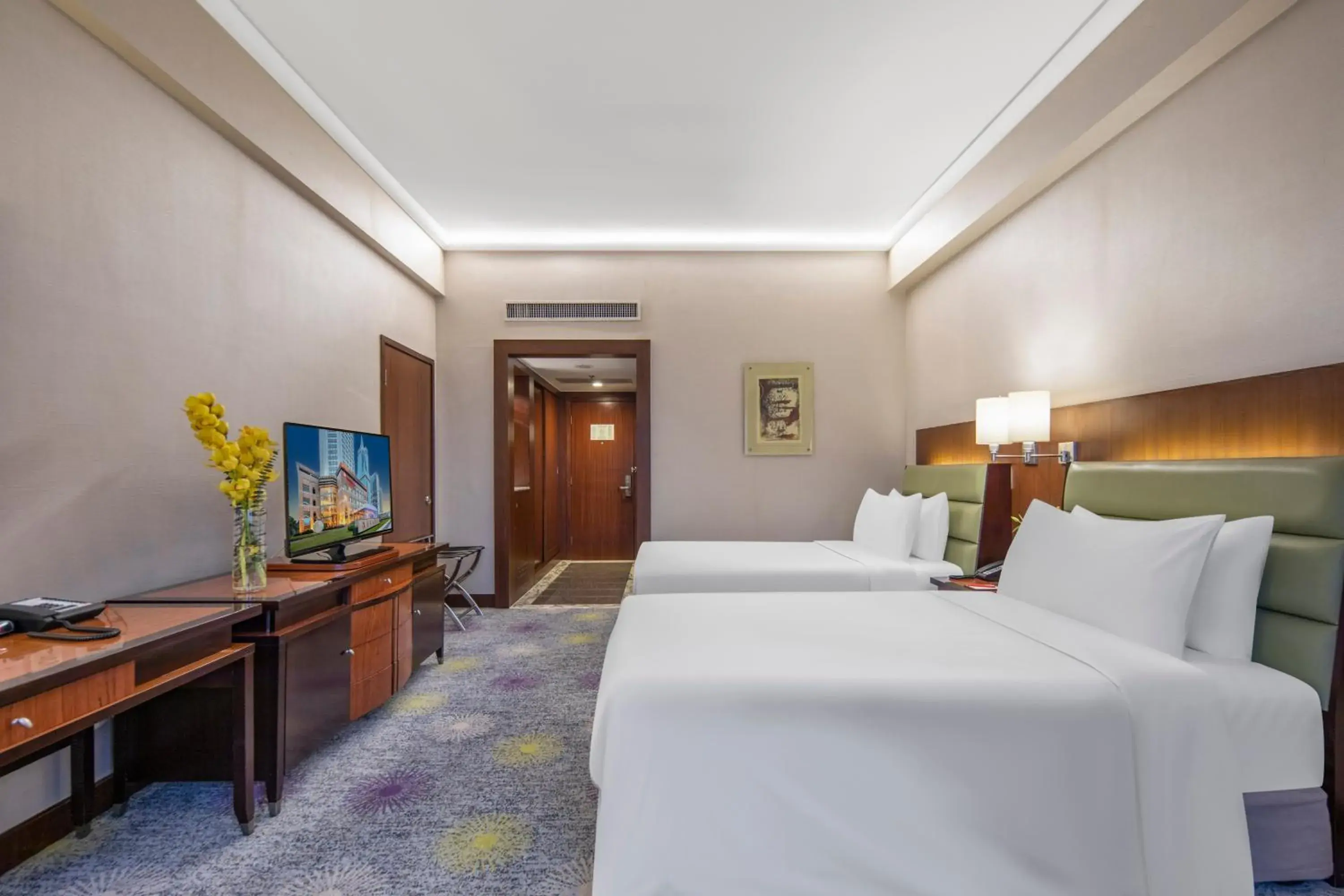 Bedroom, Bed in Ramada Plaza Pudong Shanghai Bedroom, Bed in Ramada Plaza Pudong Shanghai