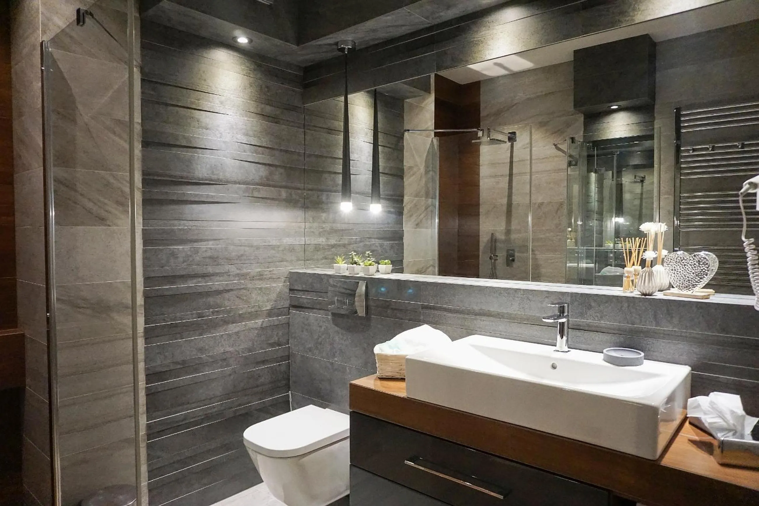 Bathroom in AGA Tenis Apartments by Radwańska