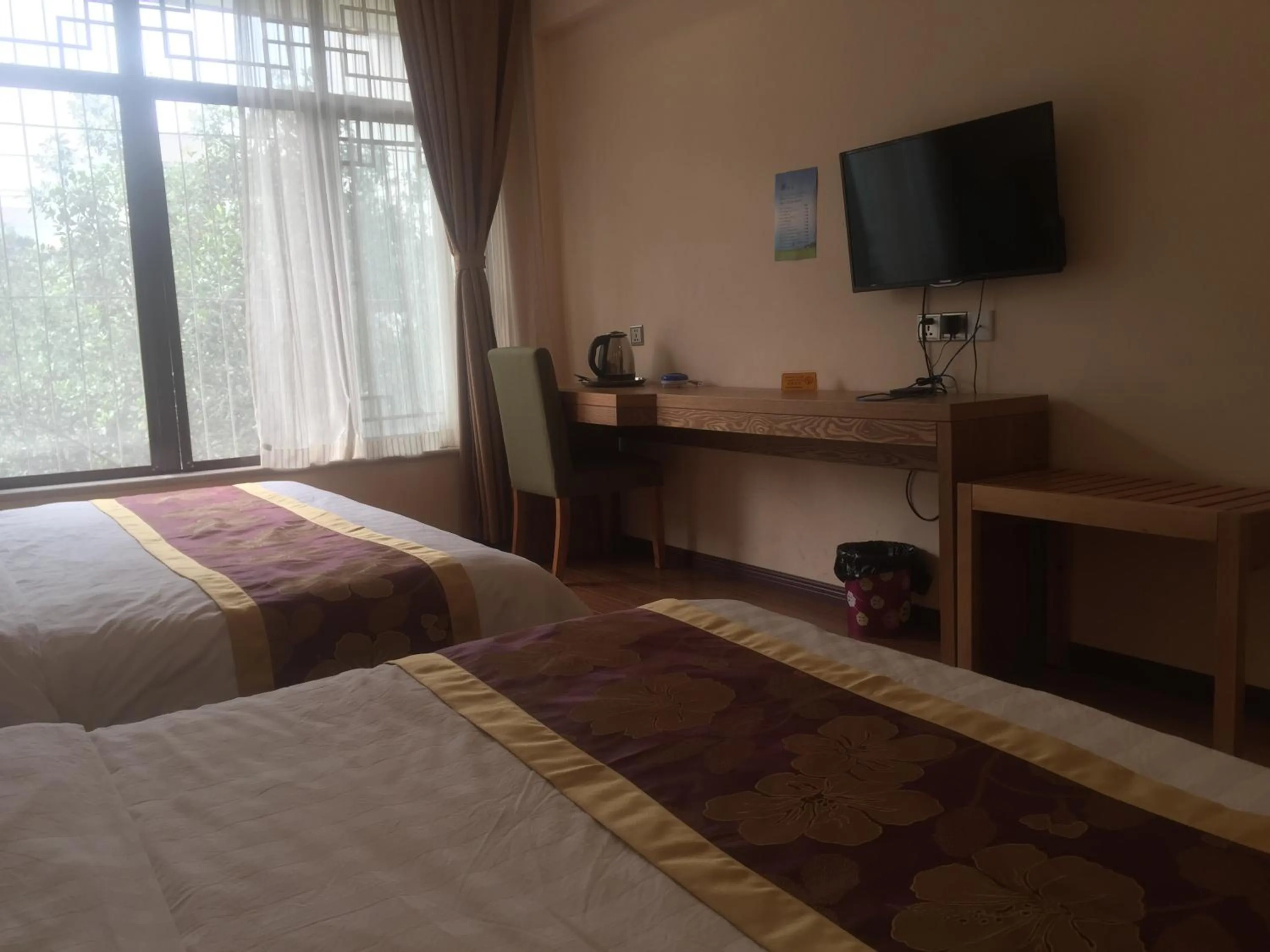 Bedroom, Bed in Holly's Hostel