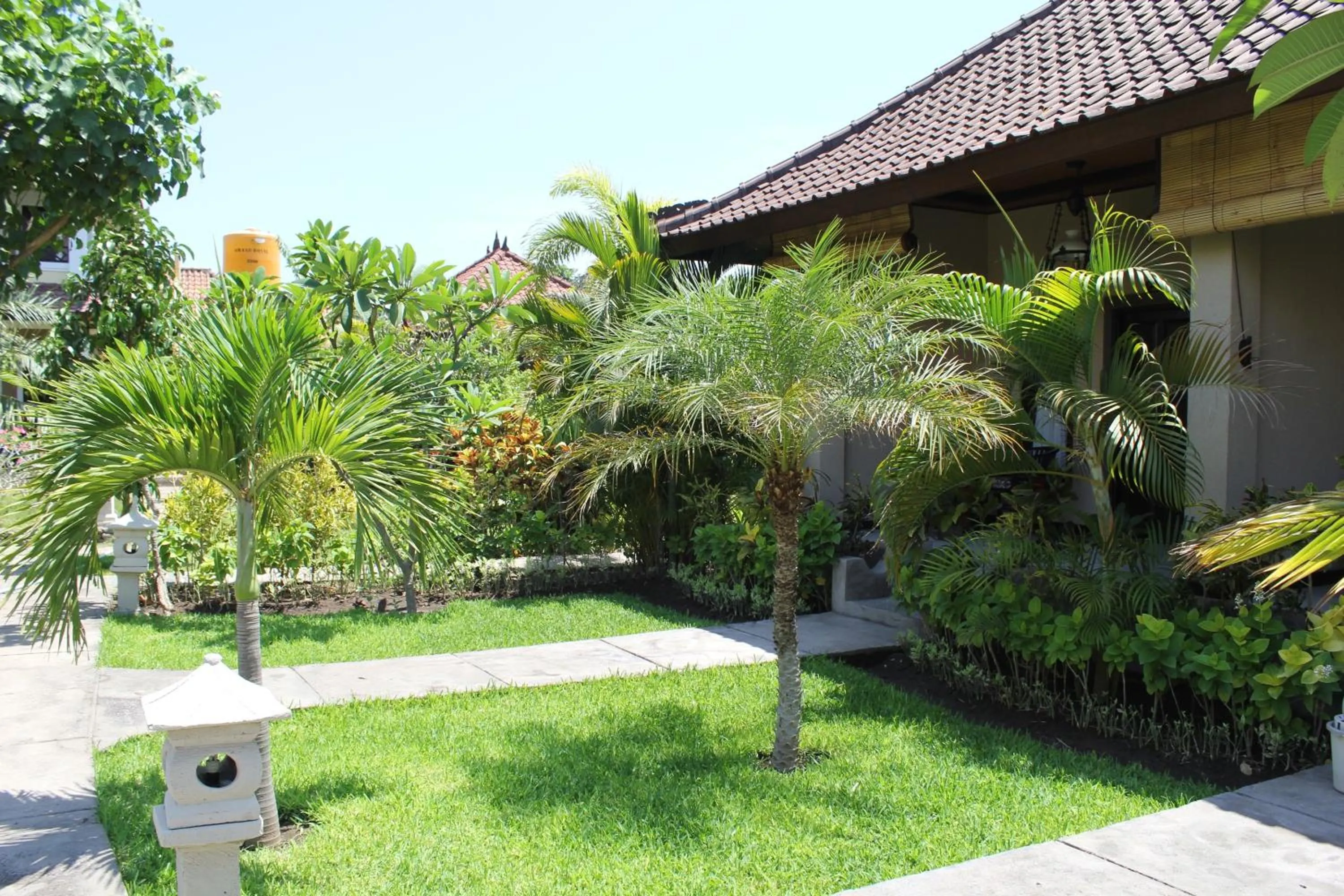 Garden in Mans Cottages & Spa
