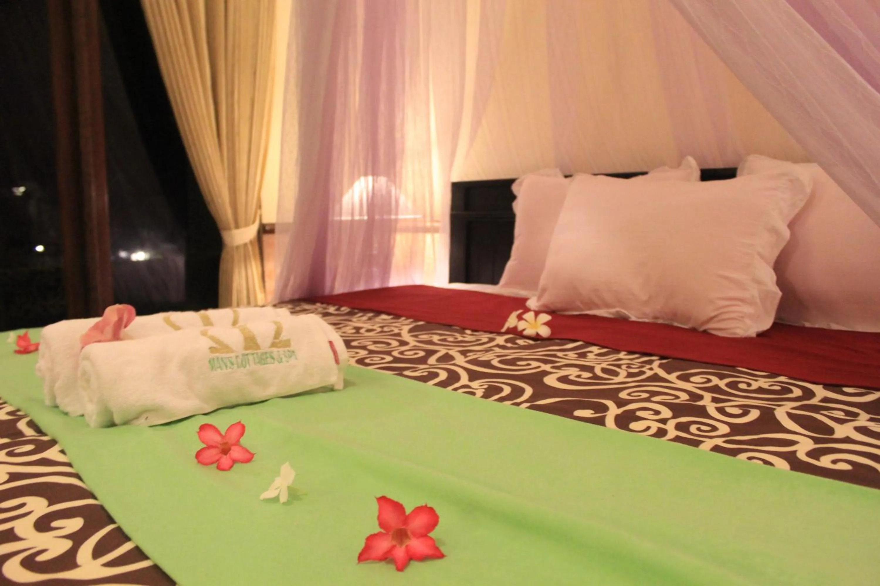 Bedroom, Bed in Mans Cottages & Spa