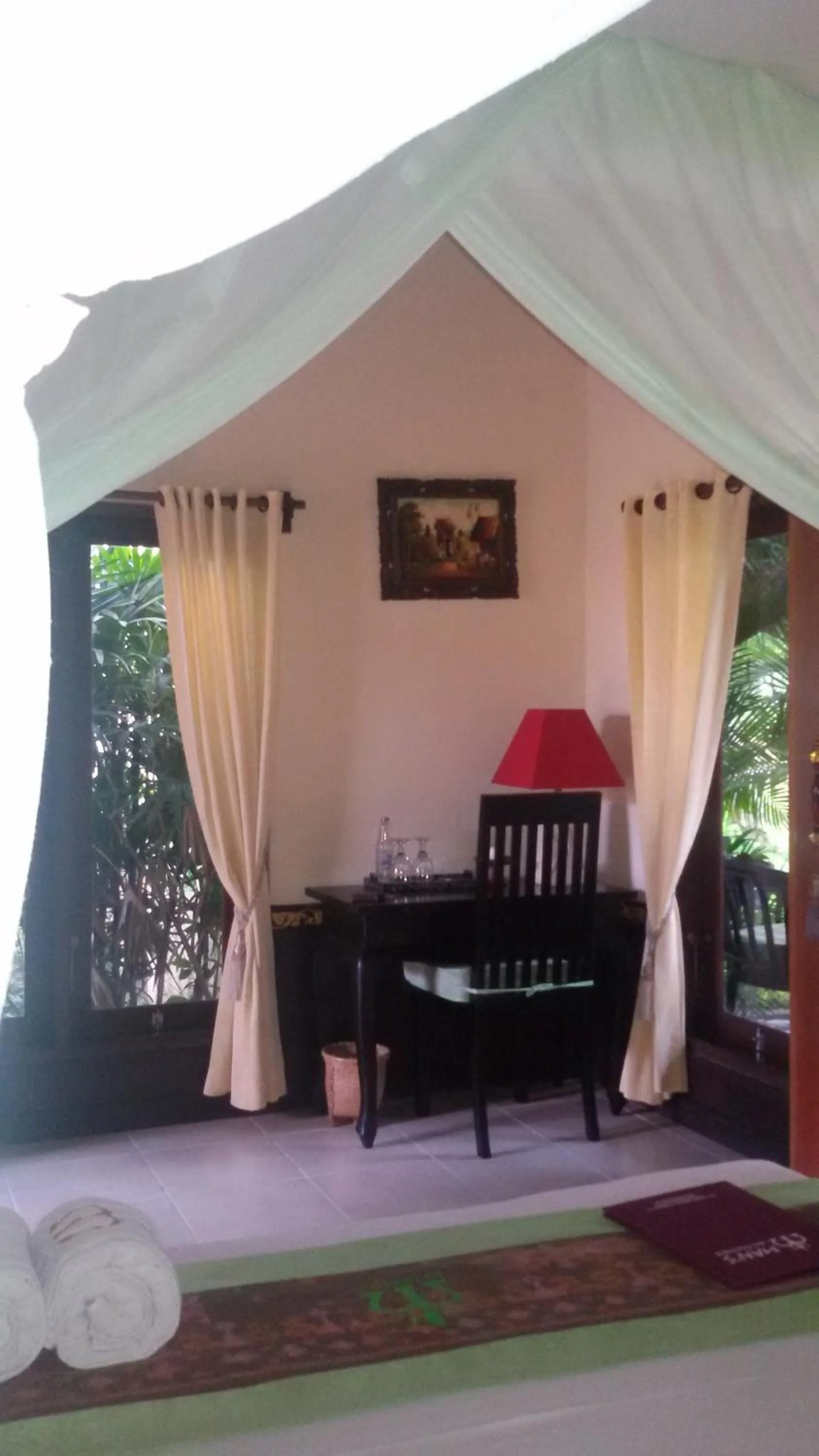 Decorative detail in Mans Cottages & Spa