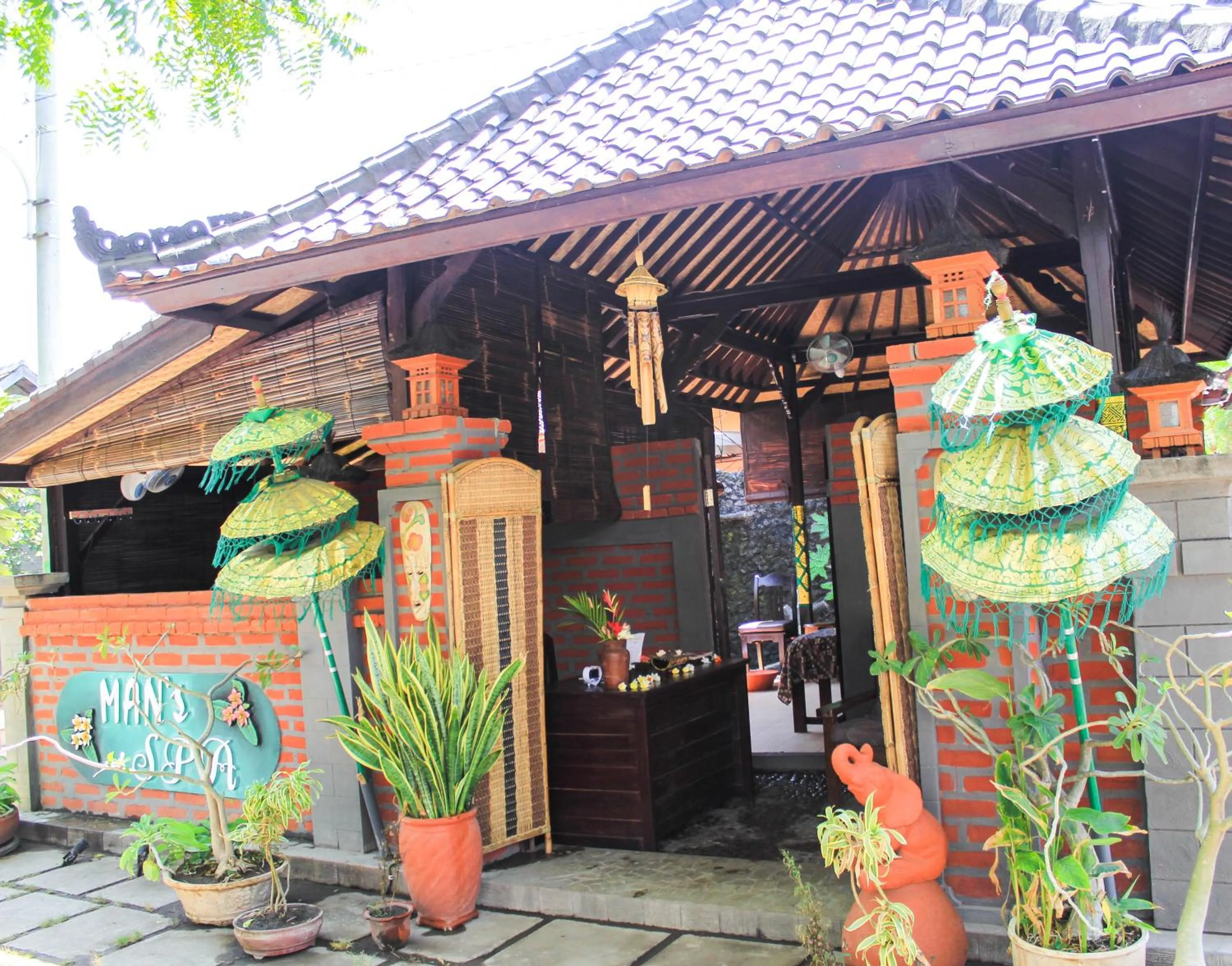 Spa and wellness centre/facilities in Mans Cottages & Spa