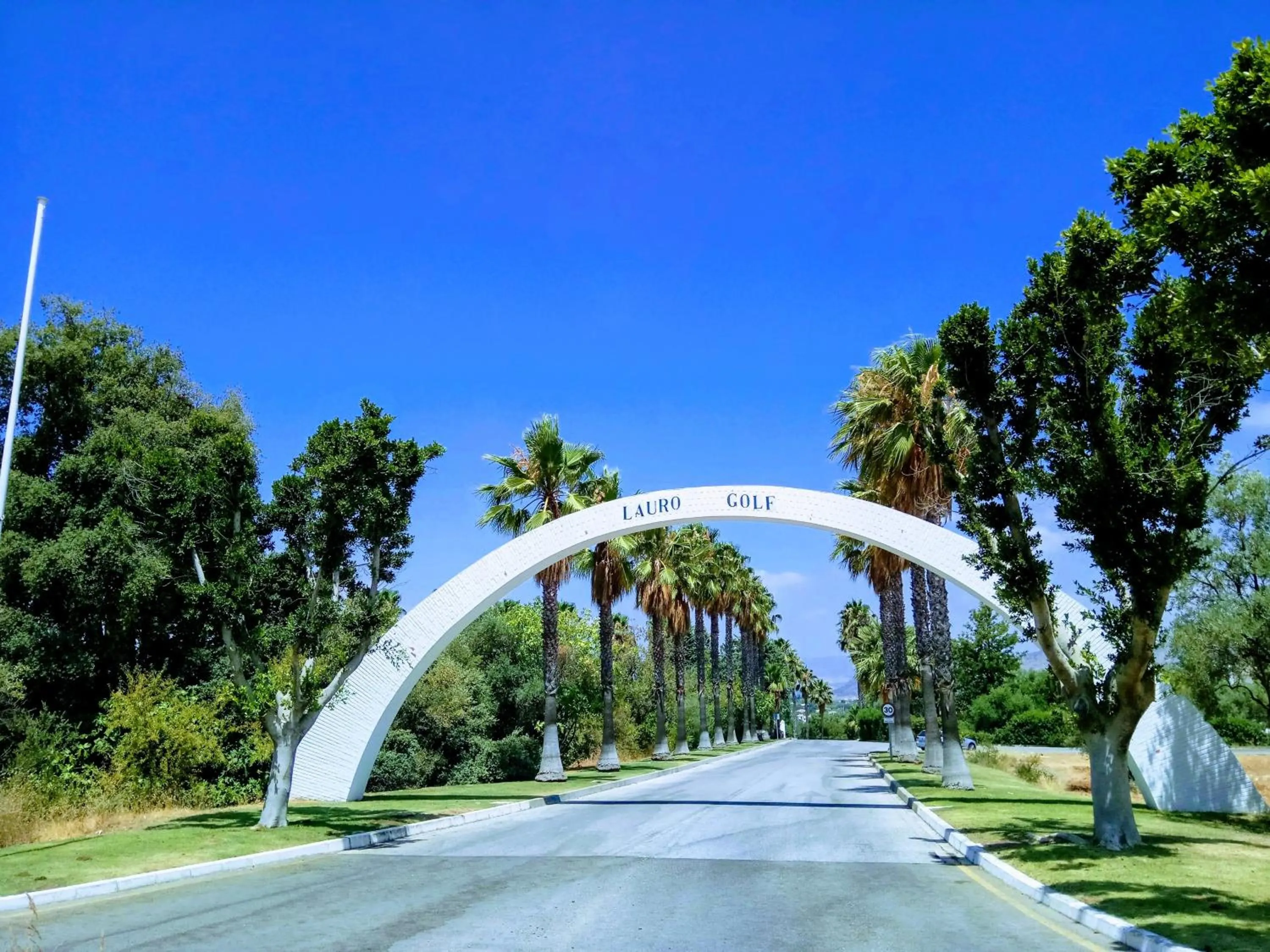 Golfcourse in Villa Peralta, heated and private pool ,near beach and golf !