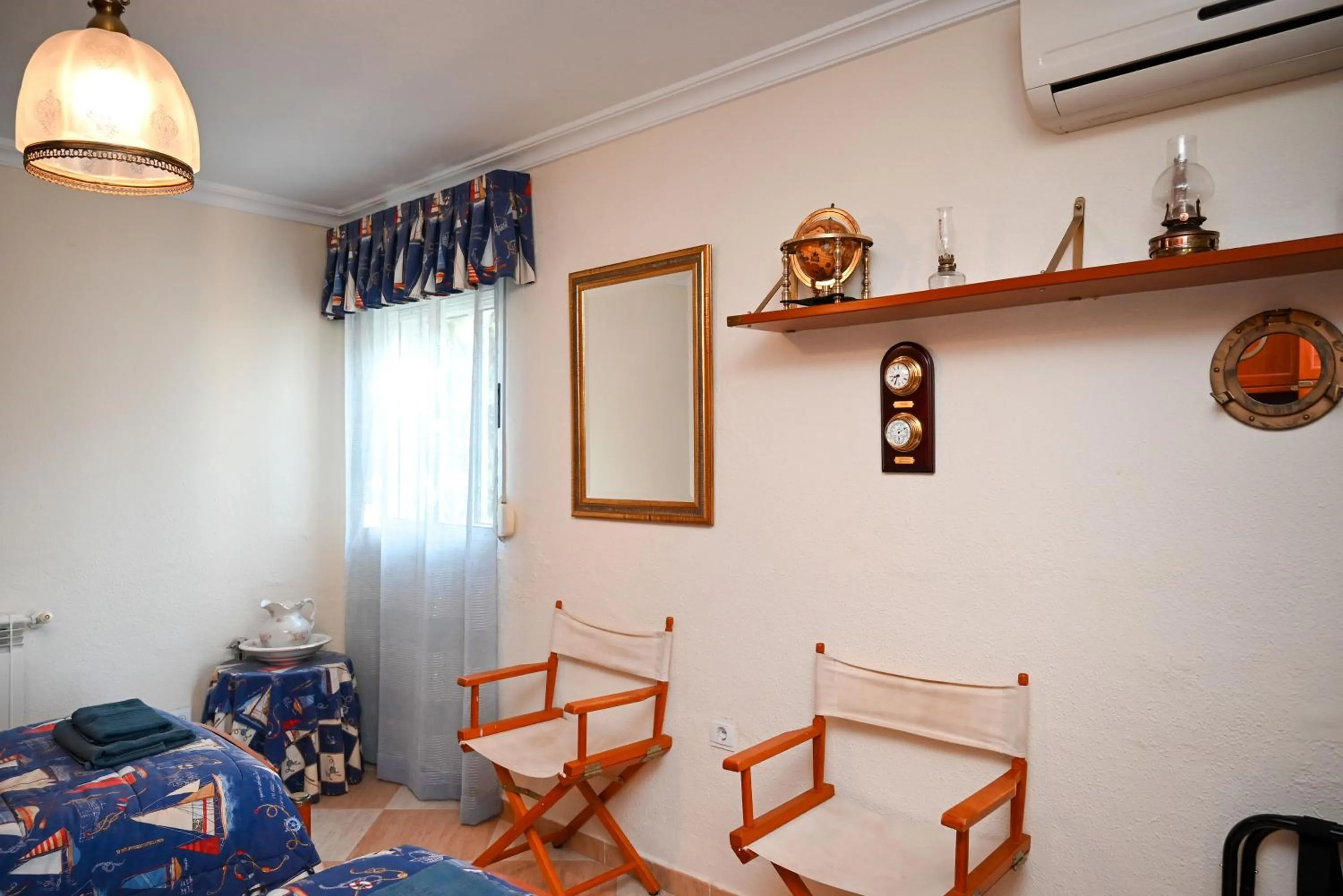 Bedroom in Villa Peralta, heated and private pool ,near beach and golf !