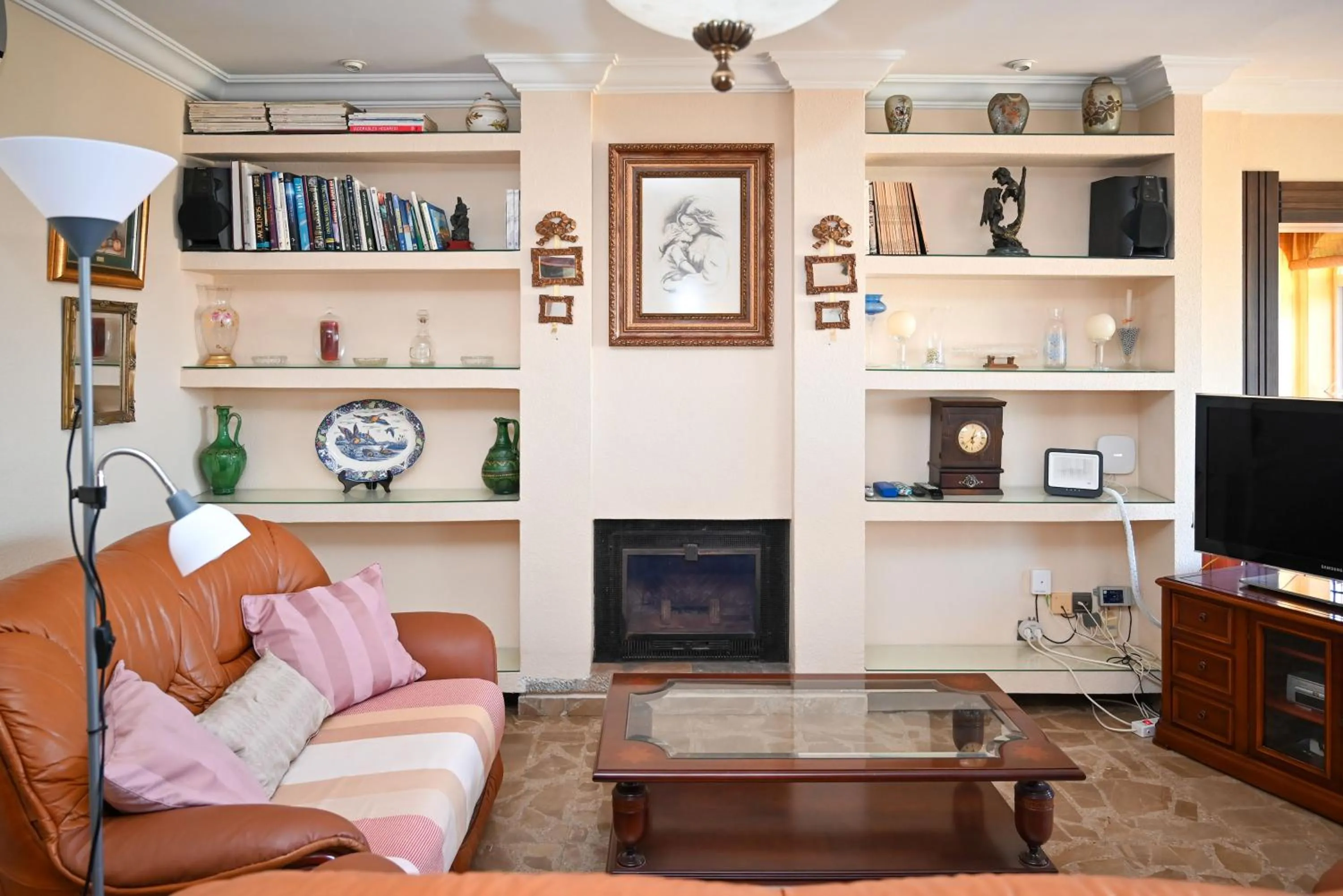 Living room in Villa Peralta, heated and private pool ,near beach and golf !
