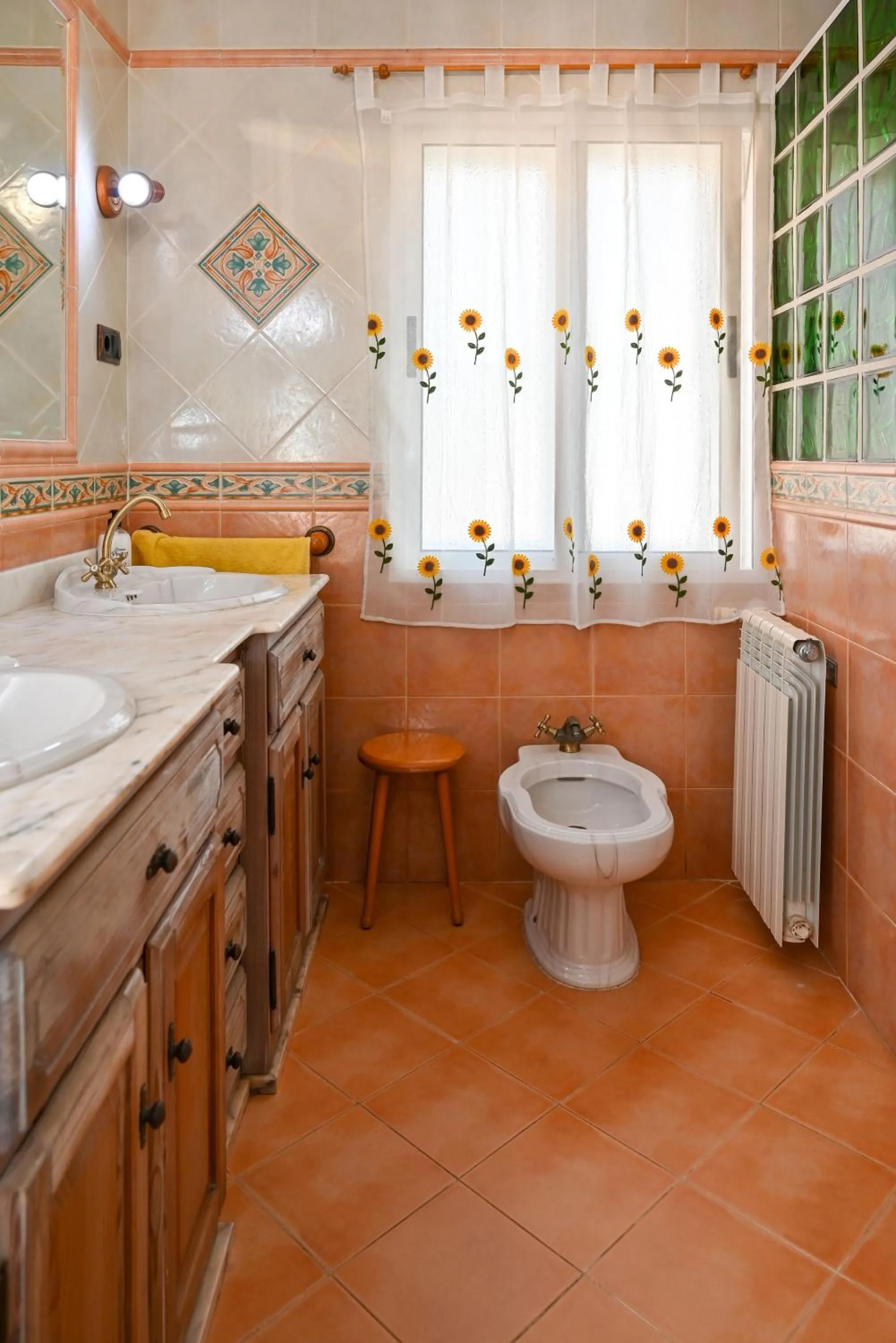 Bathroom in Villa Peralta, heated and private pool ,near beach and golf !