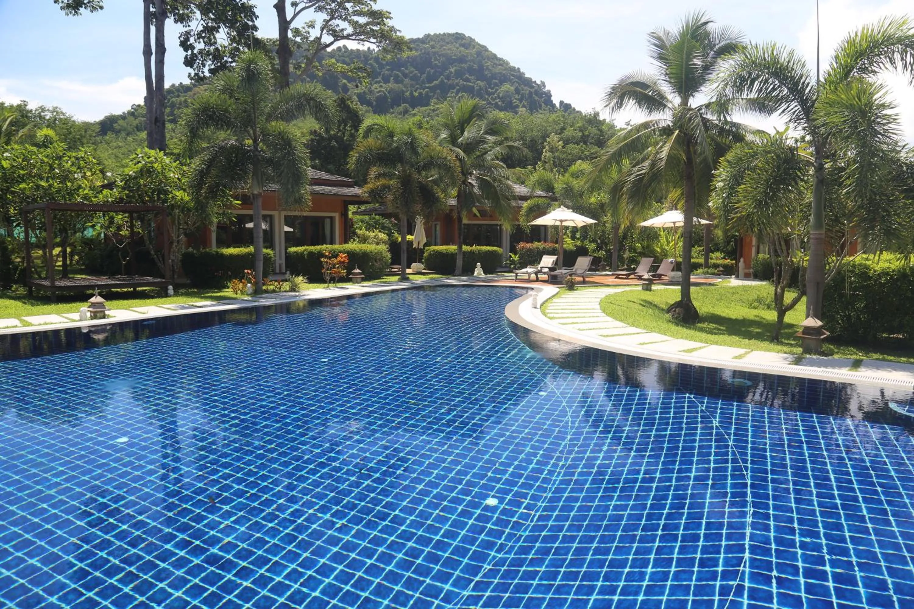 Swimming pool in Laguna Villas Boutique Hotel