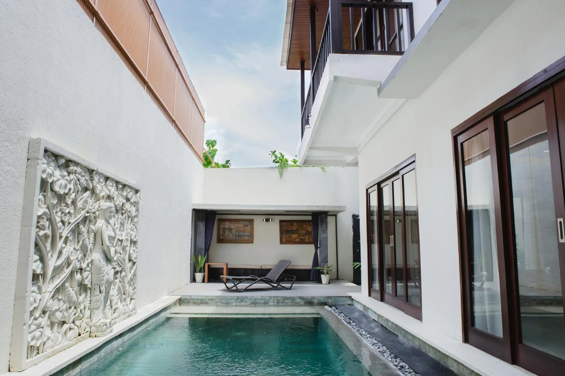 Swimming pool in White Lotus Villas Seminyak
