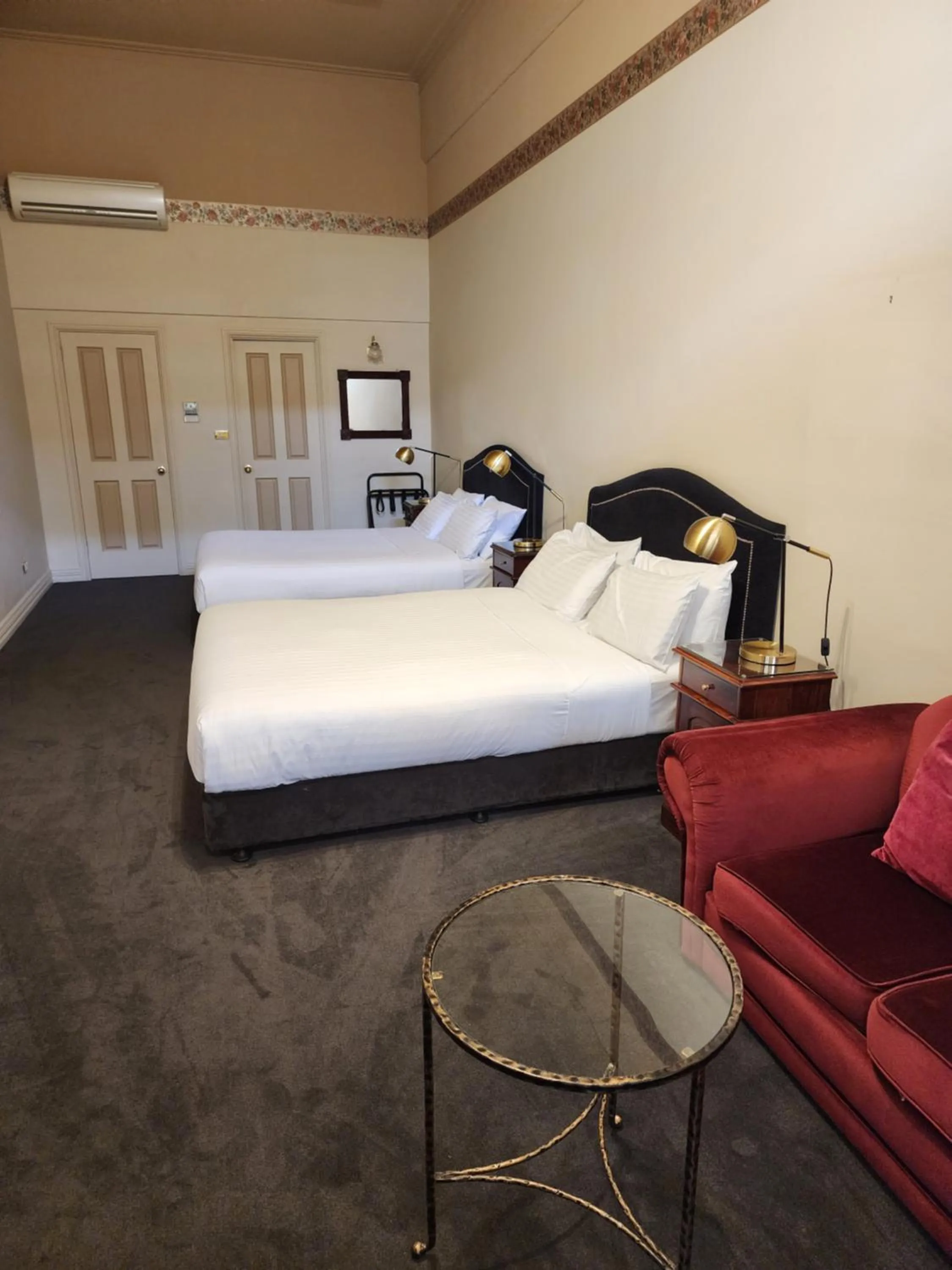Classic Quadruple Room in The Macquarie Hobart
