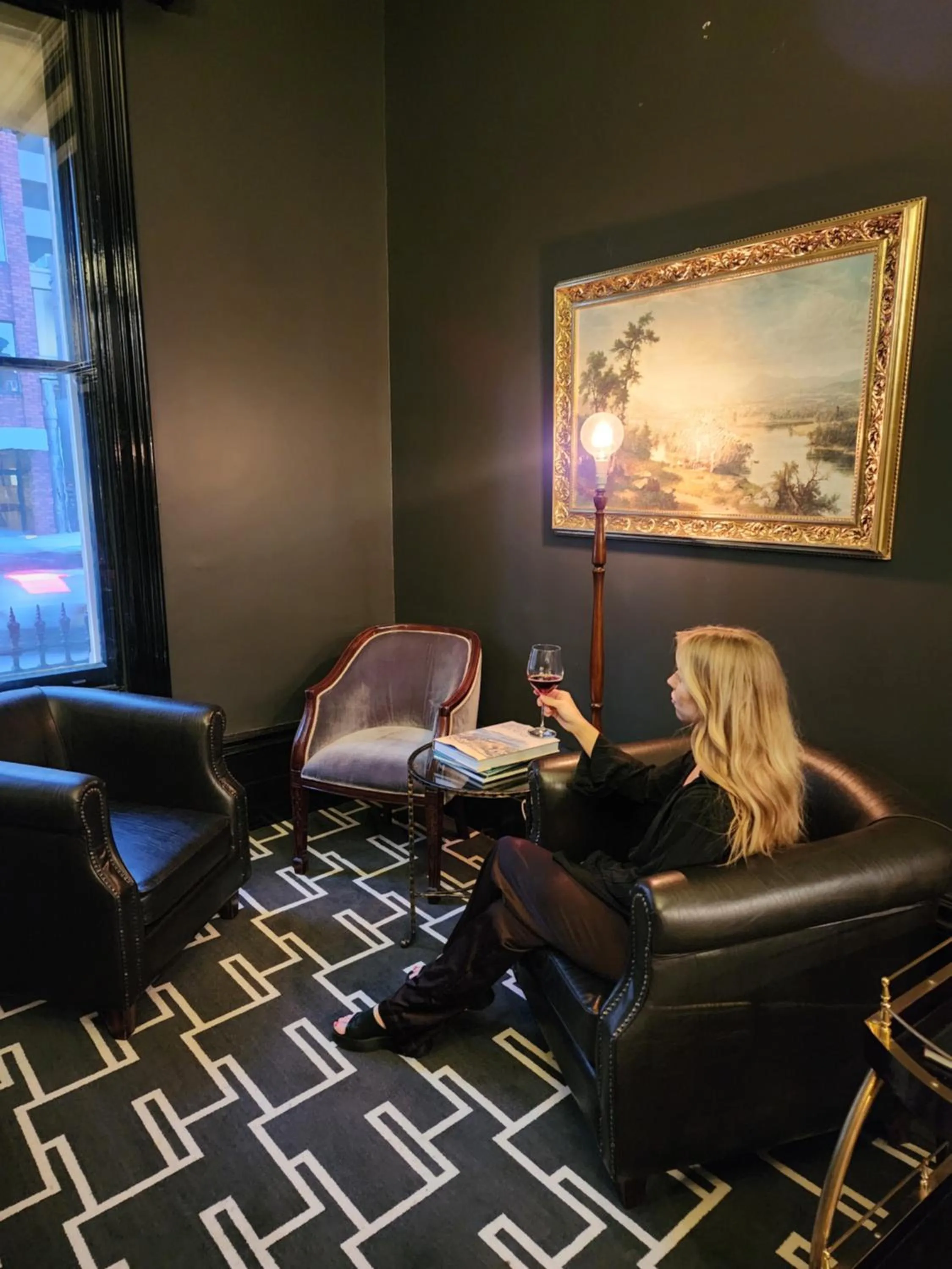 Lounge or bar in The Macquarie Hobart