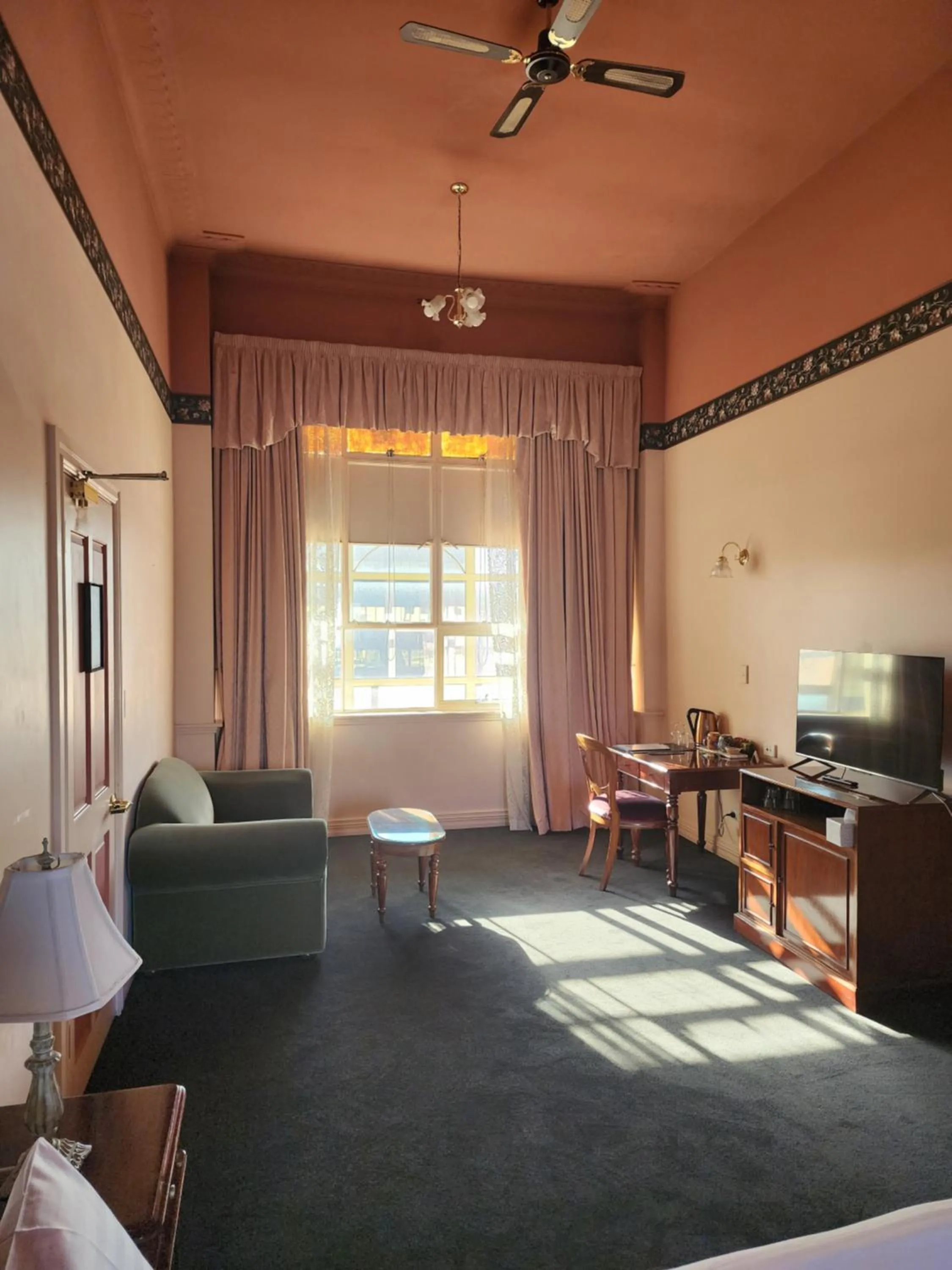 TV and multimedia in The Macquarie Hobart