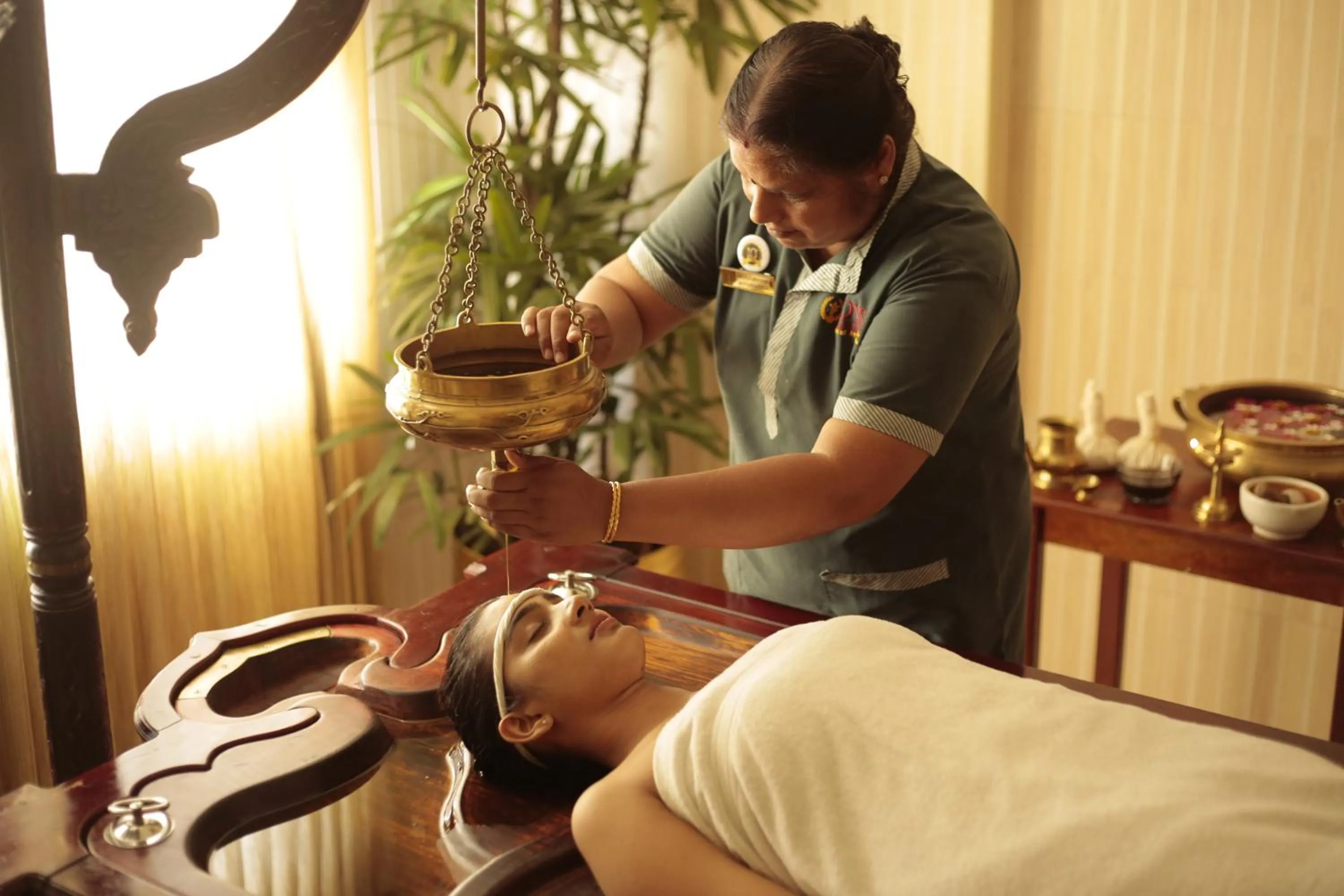 Massage in Joys Palace Hotel