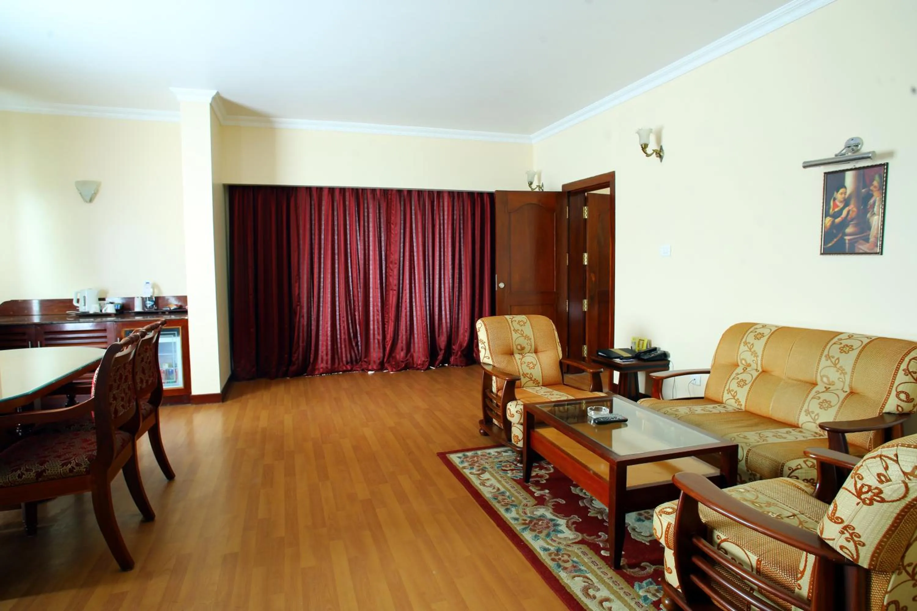 Bedroom in Joys Palace Hotel