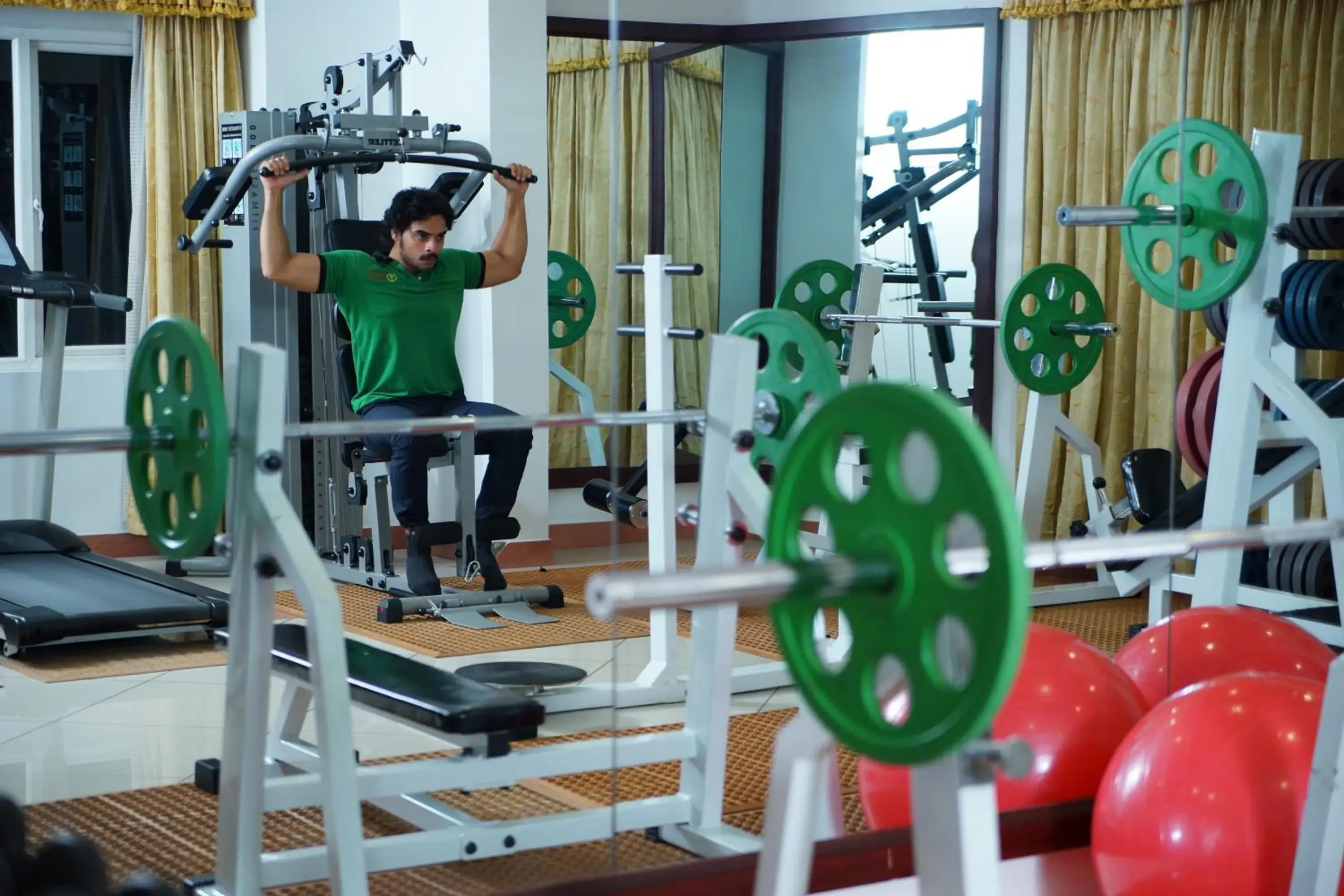 Fitness centre/facilities in Joys Palace Hotel Fitness centre/facilities in Joys Palace Hotel