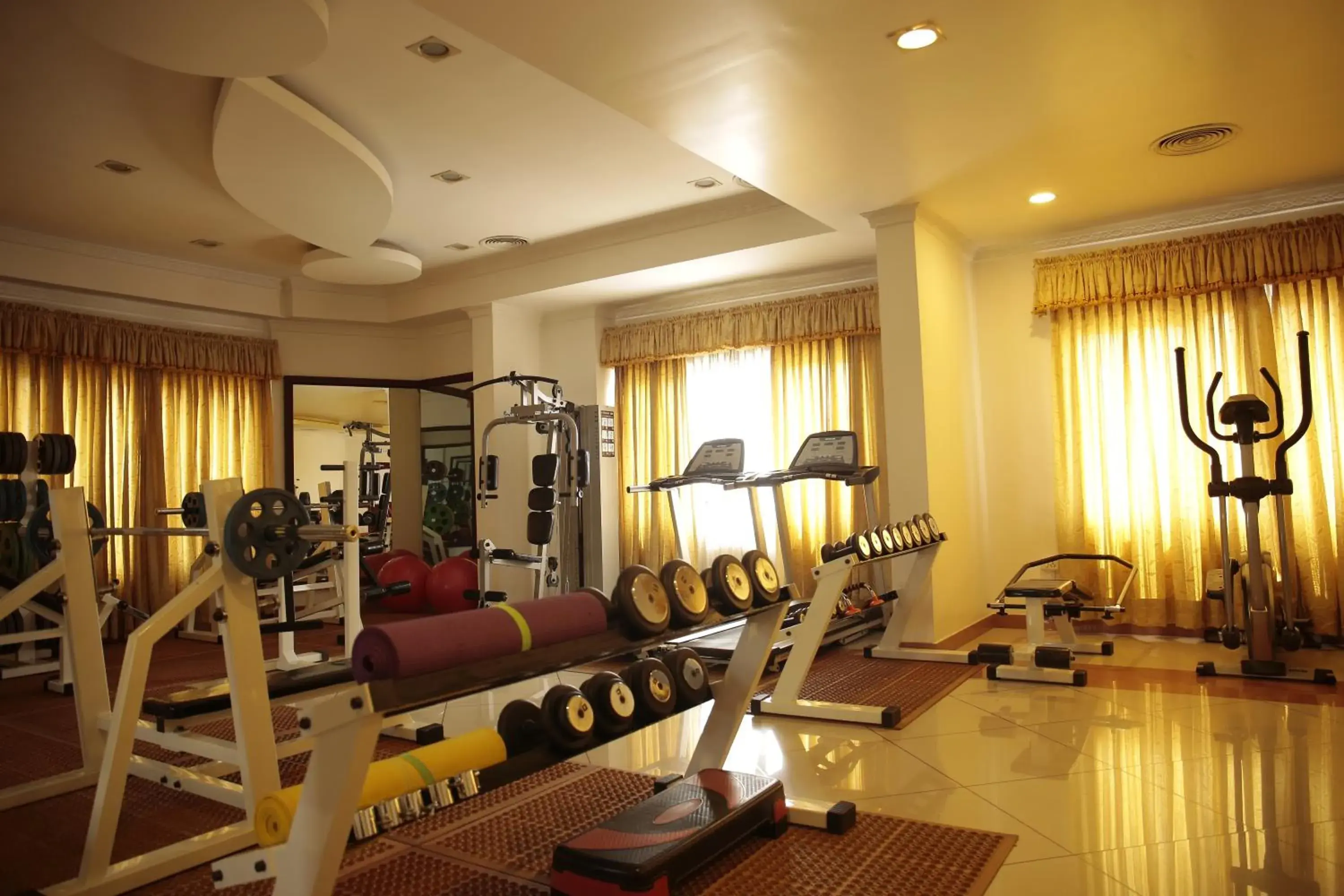 Fitness centre/facilities in Joys Palace Hotel Fitness centre/facilities in Joys Palace Hotel