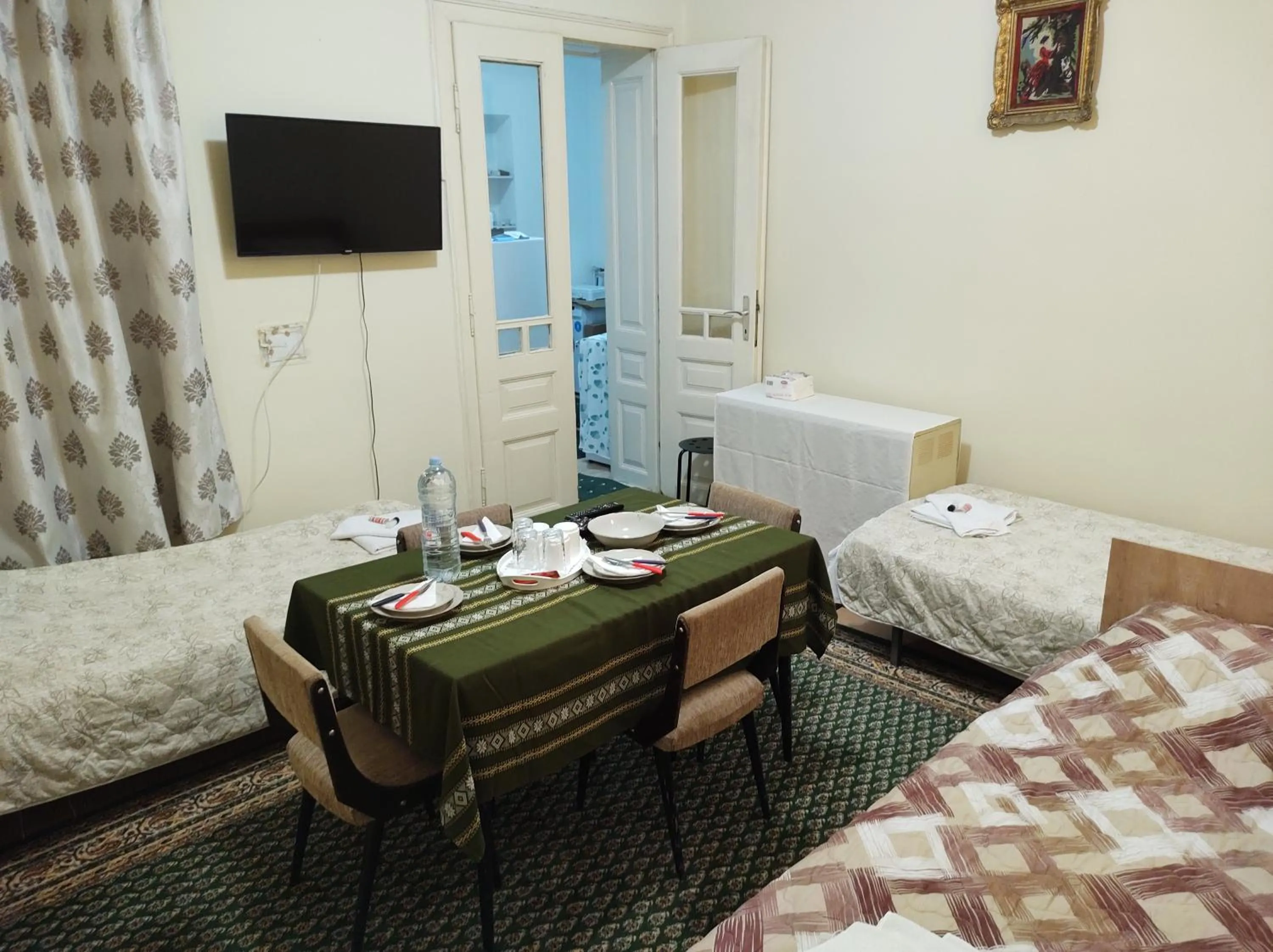 Dining area, Bed in Guest House Prilep