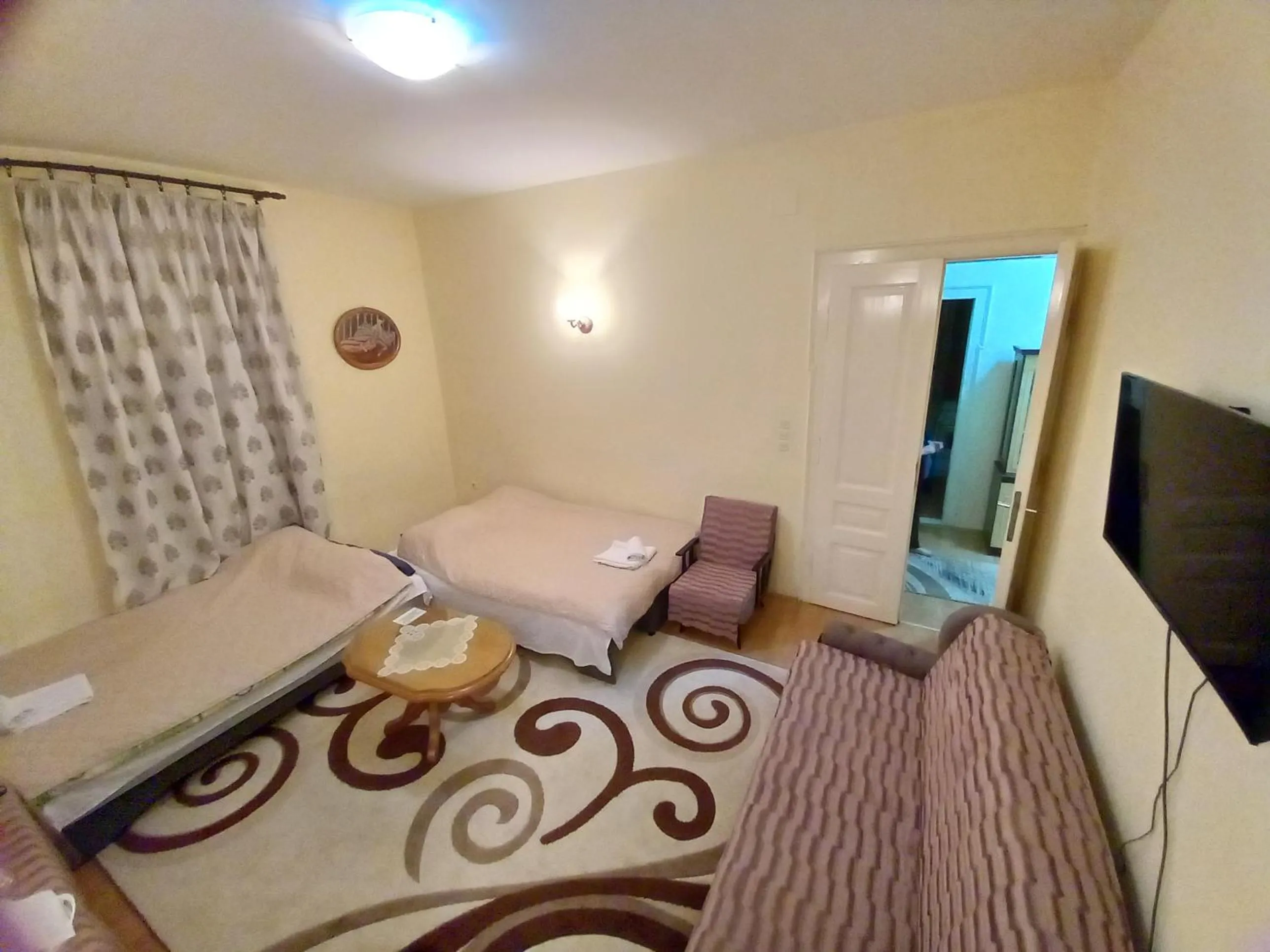 Living room, Bed in Guest House Prilep