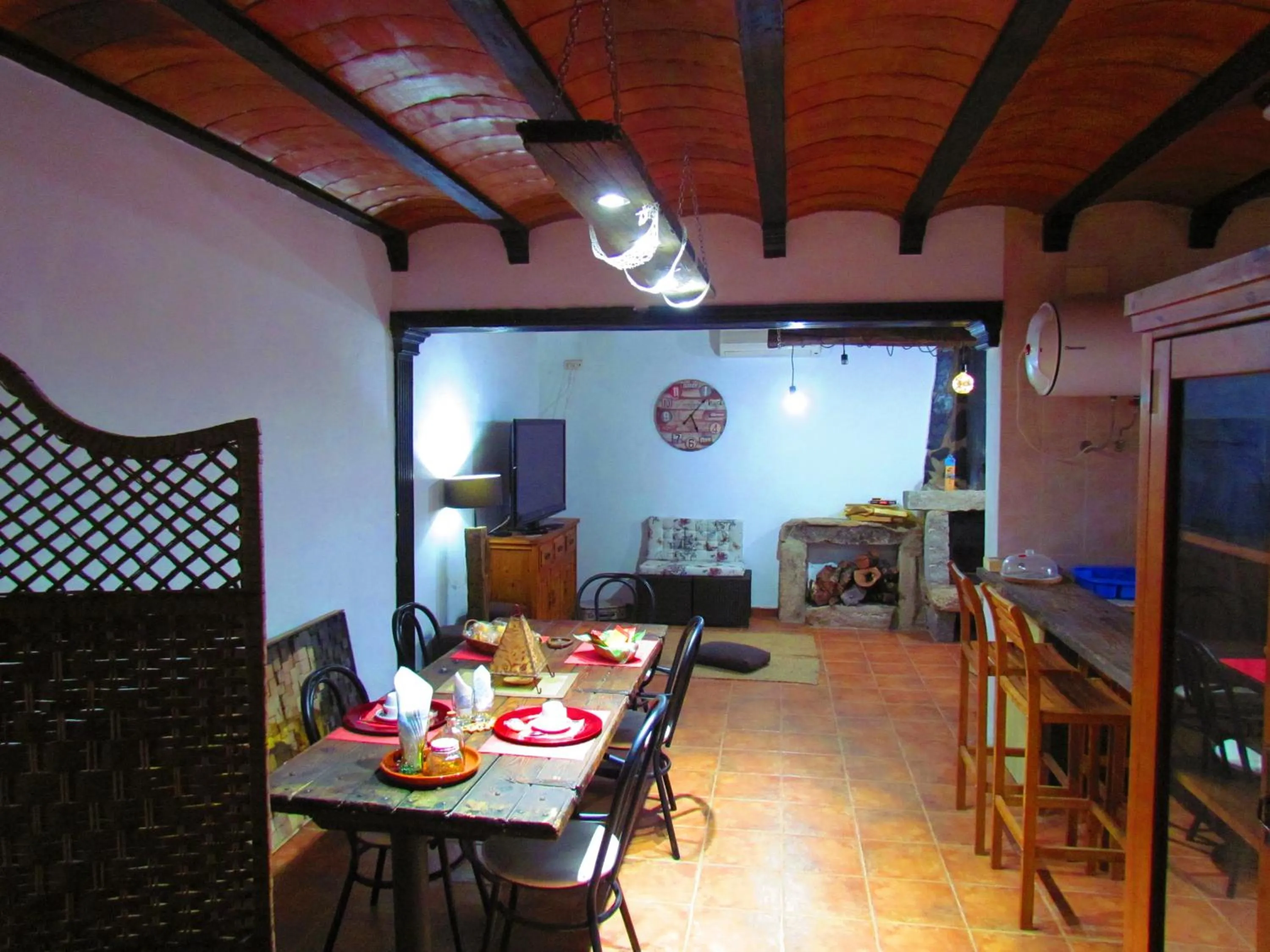 Photo of the whole room in Apartamentos Casas Rurales "Paraje San Blas" TR-BA-00166