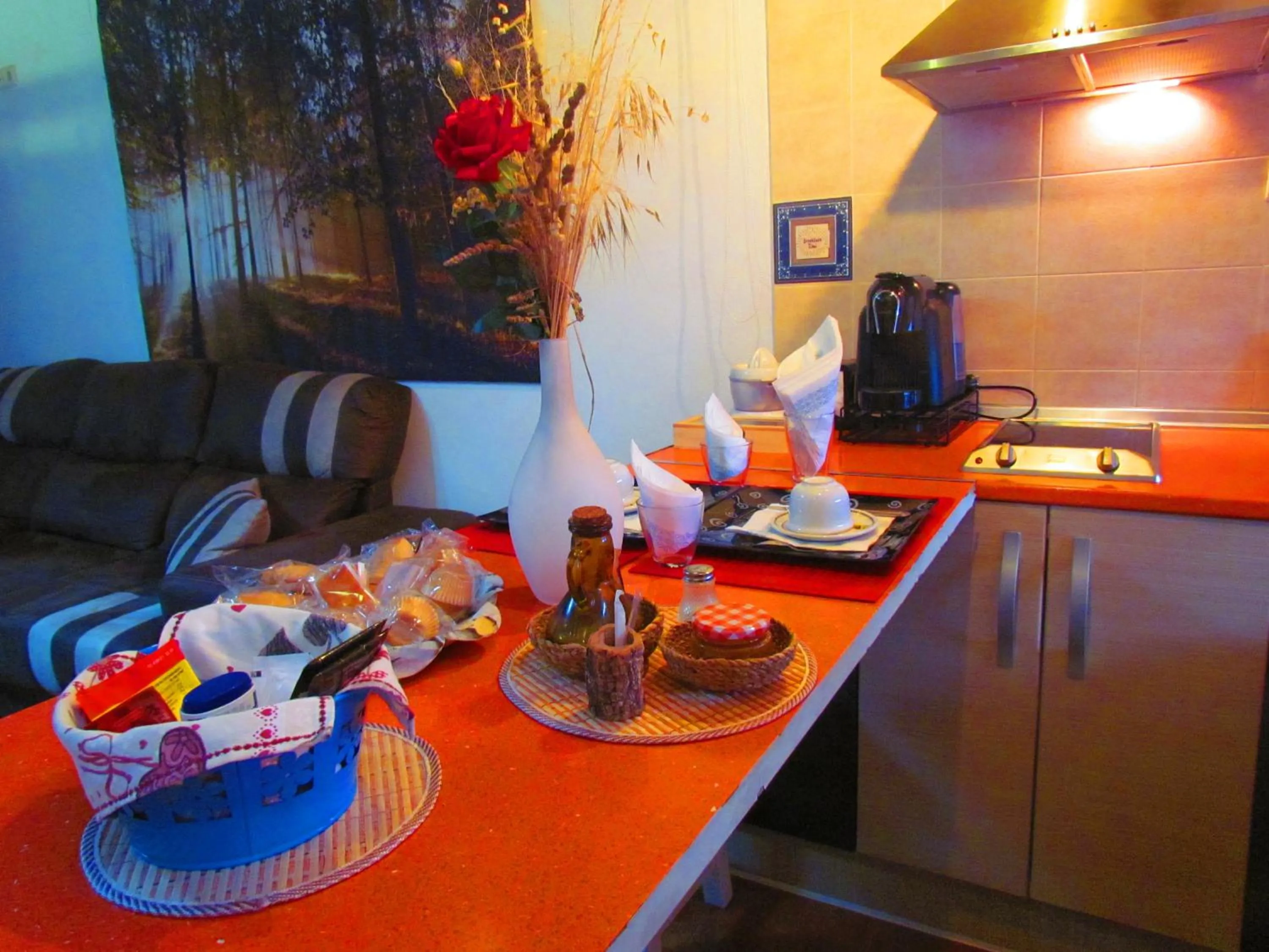 Food and drinks in Apartamentos Casas Rurales "Paraje San Blas" TR-BA-00166