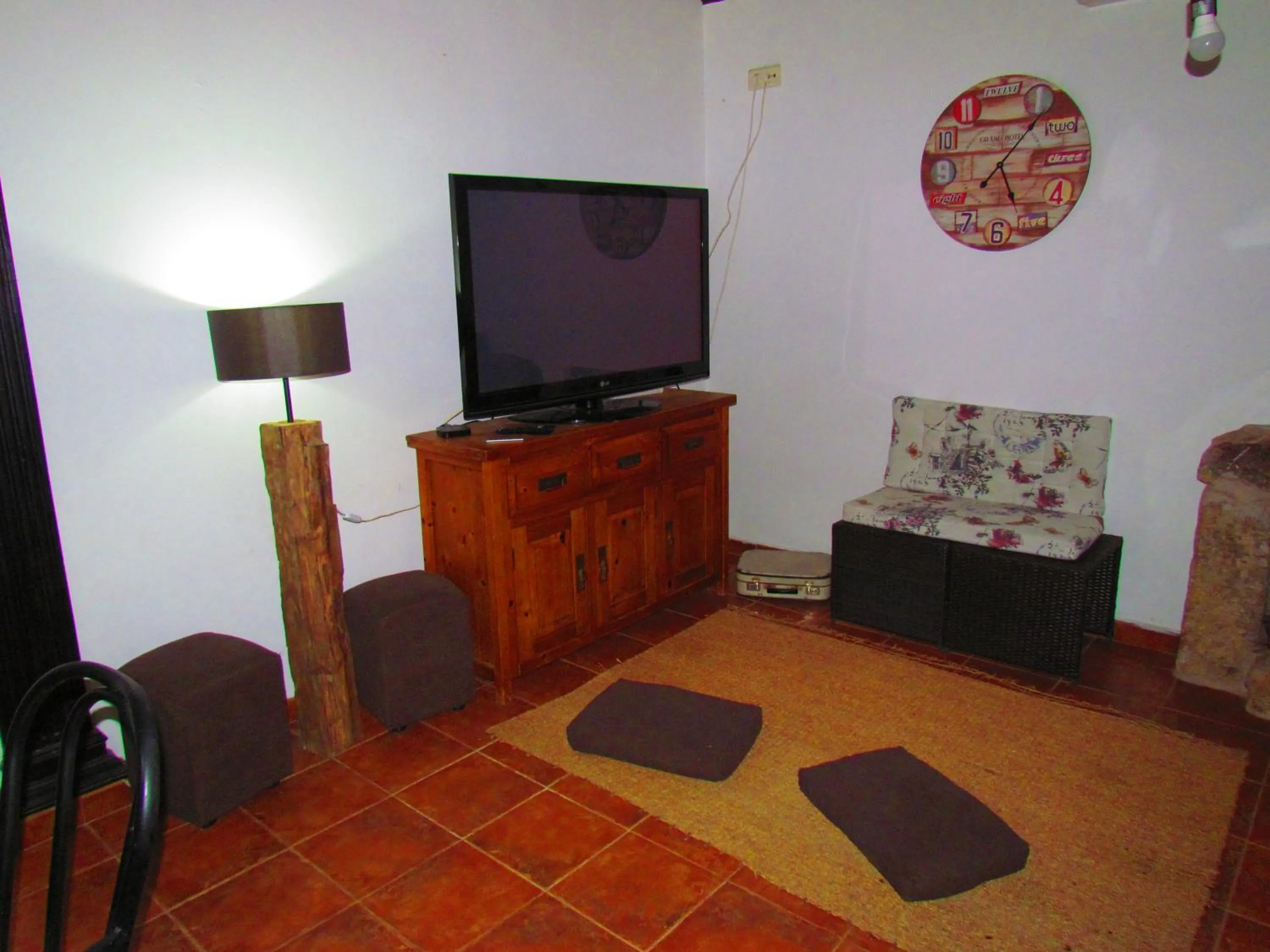 TV and multimedia in Apartamentos Casas Rurales "Paraje San Blas" TR-BA-00166