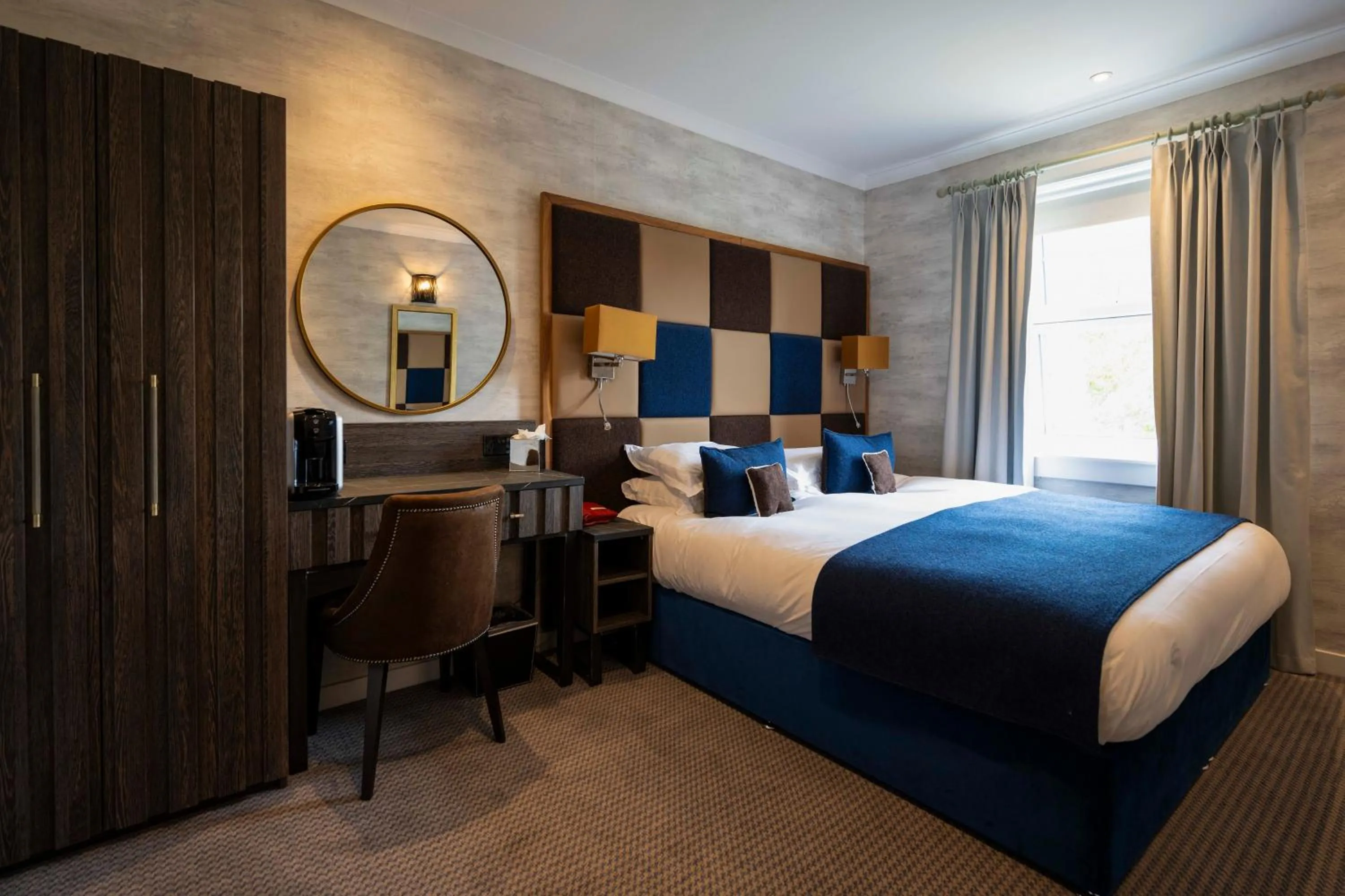 Bedroom, Bed in Toravaig House Hotel