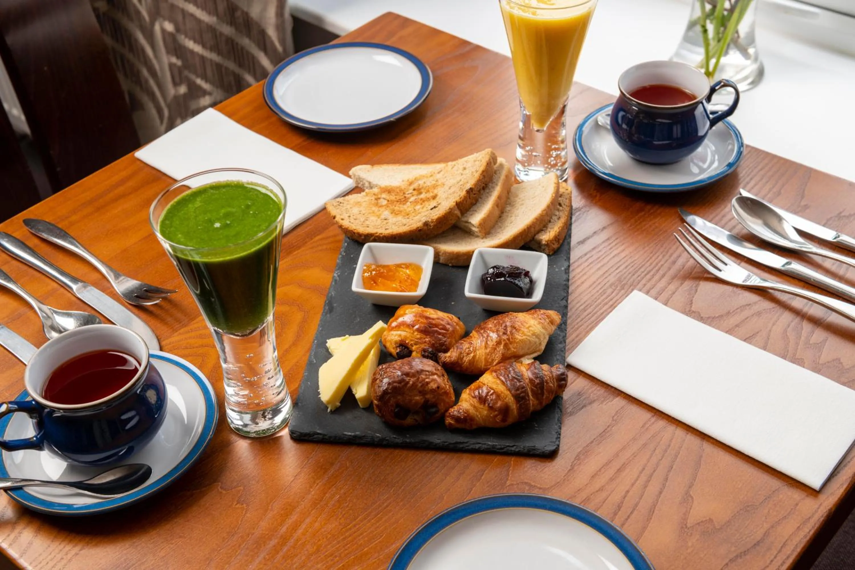 Breakfast in Toravaig House Hotel