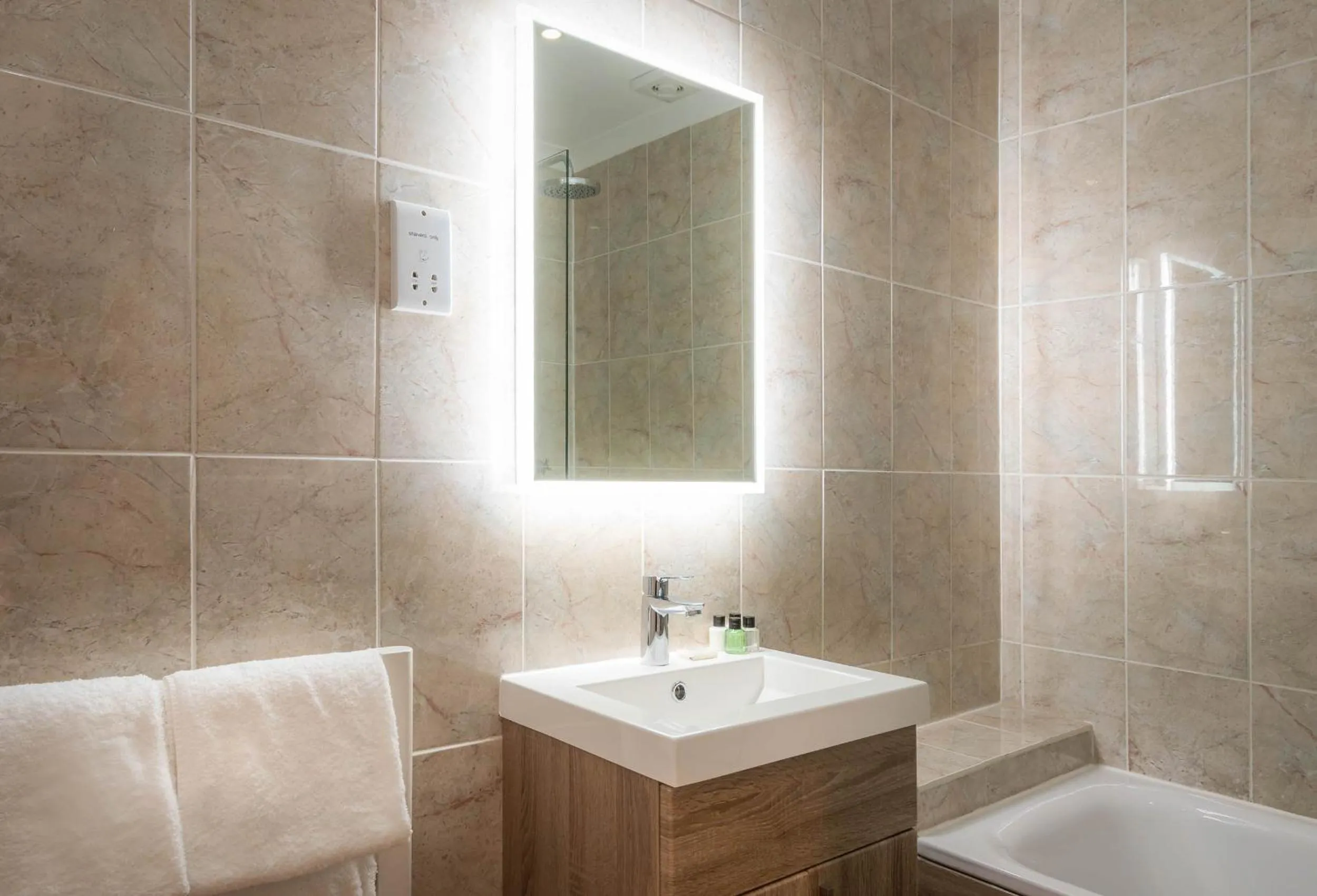 Bathroom in Toravaig House Hotel