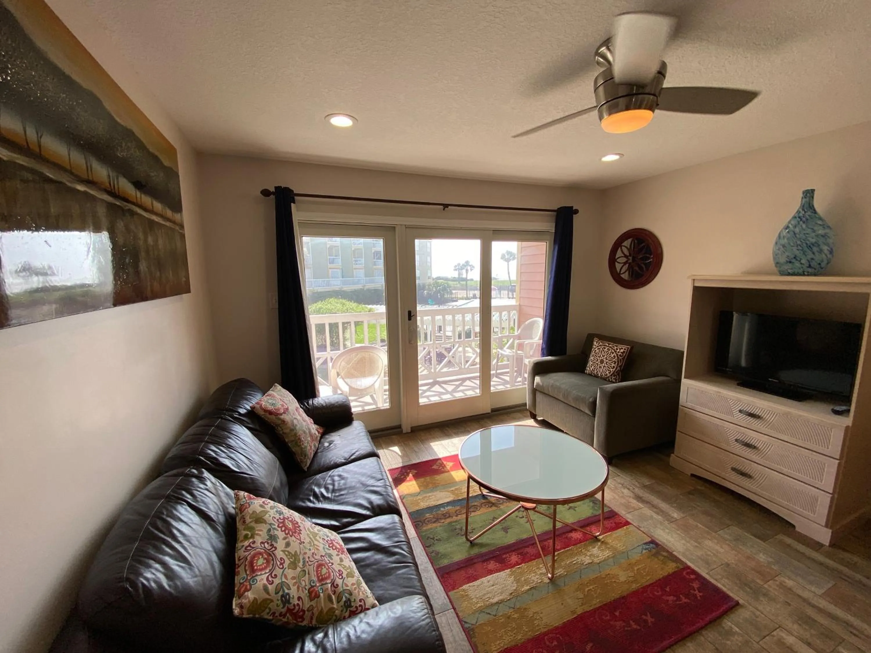 Patio in The Victorian Condo/Hotel