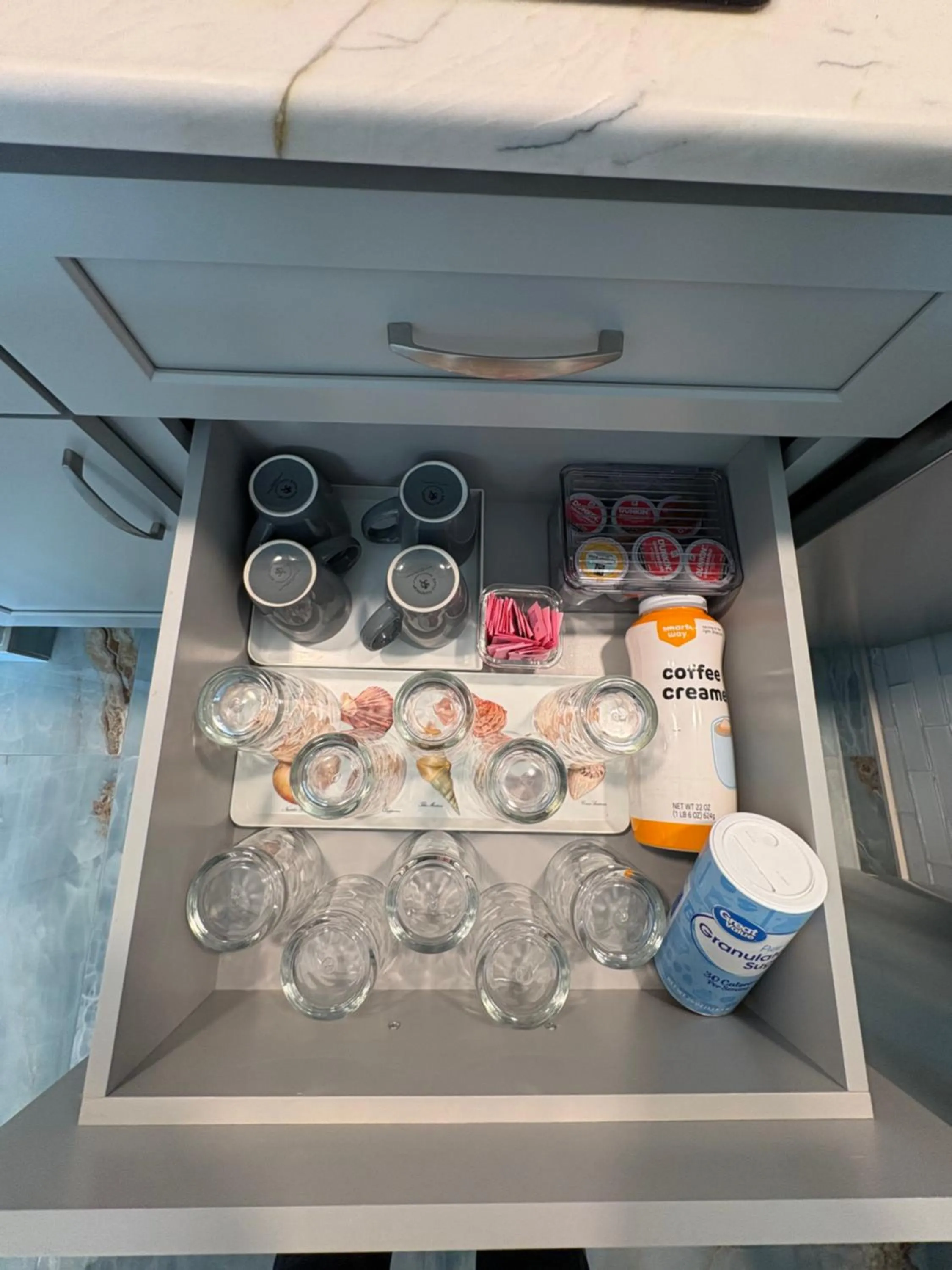 Coffee/tea facilities in The Galveston Victorian Condo