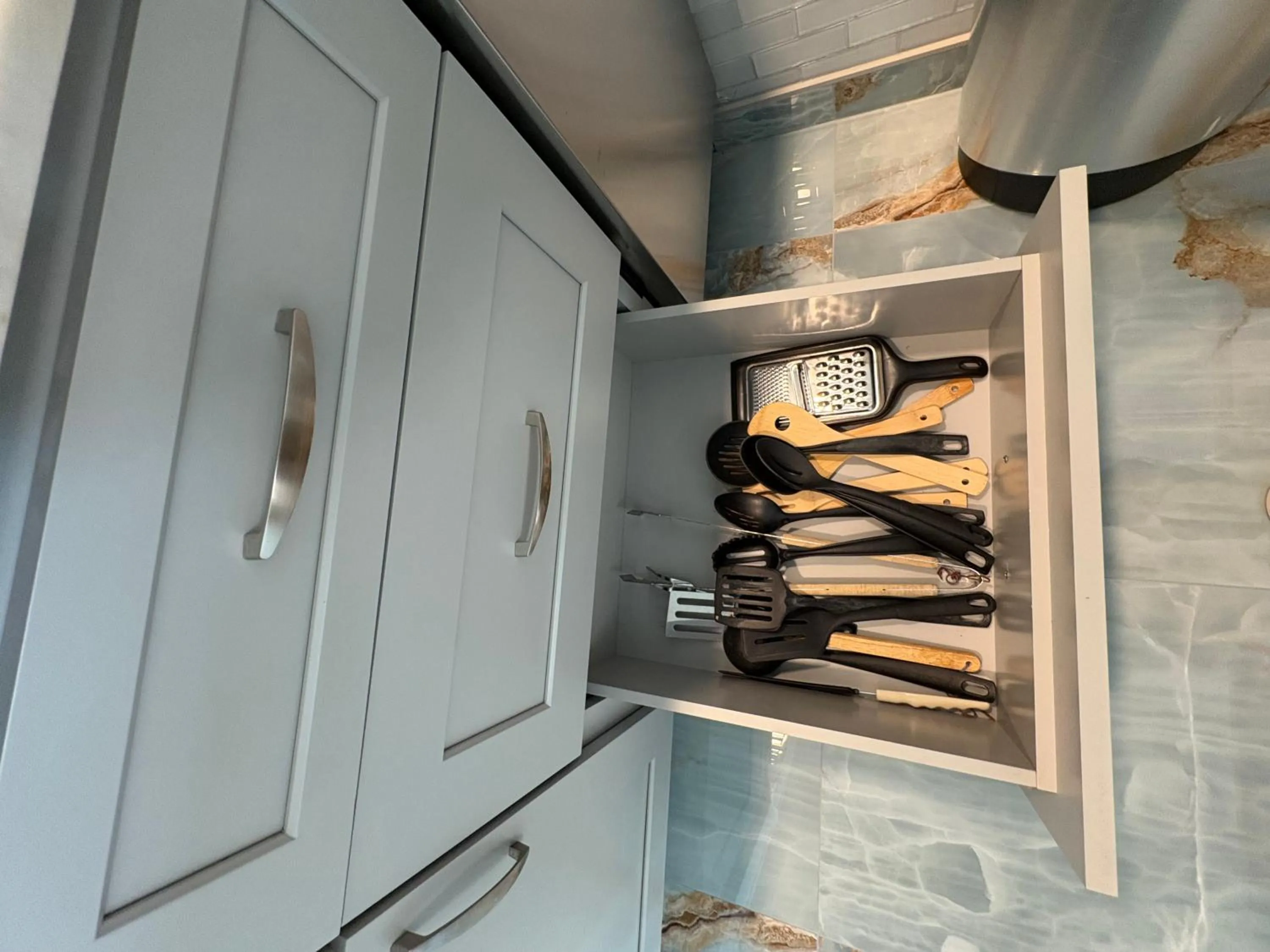 Kitchen or kitchenette in The Galveston Victorian Condo