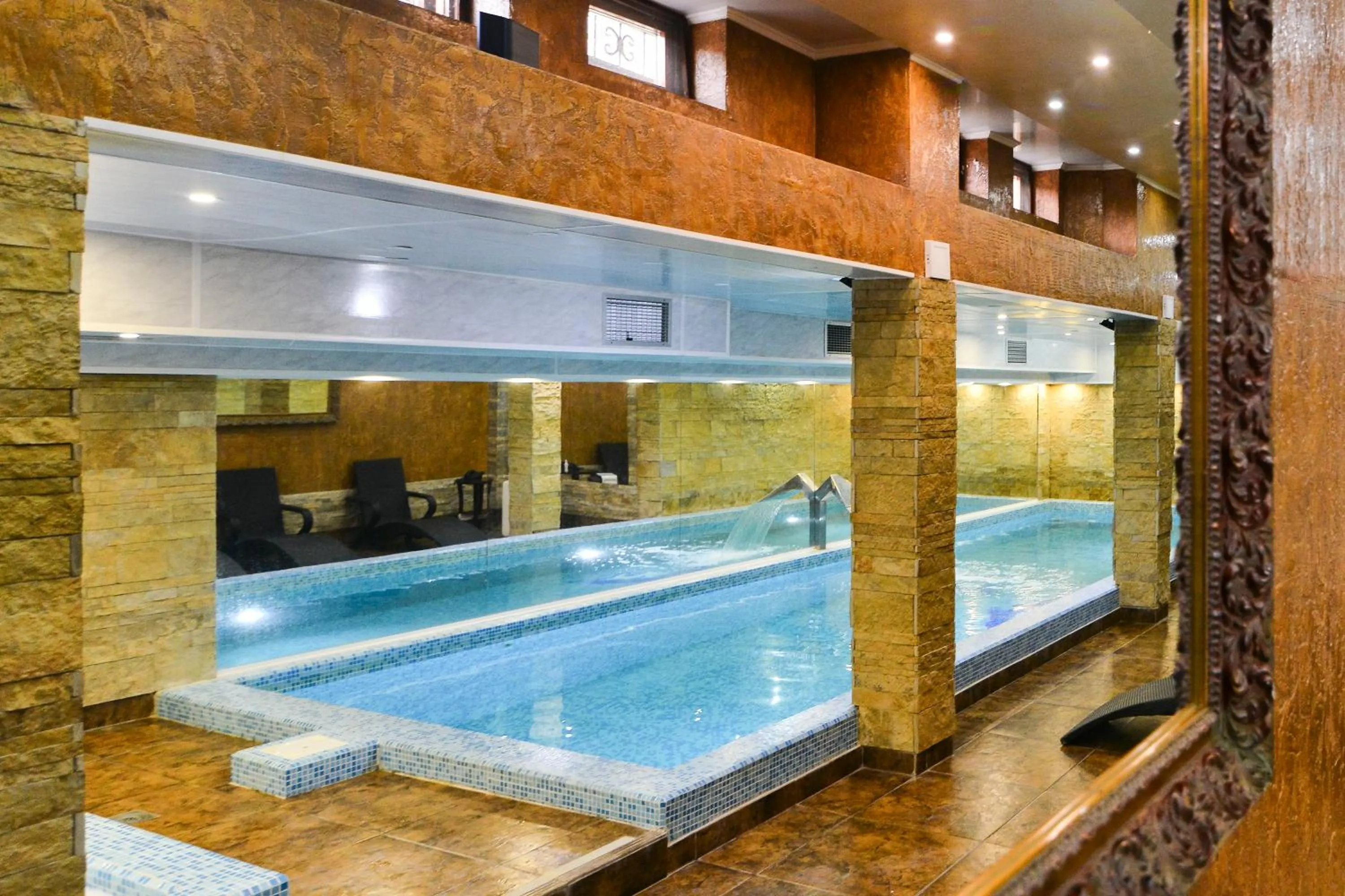 Premier Prezident Garni Hotel and Spa